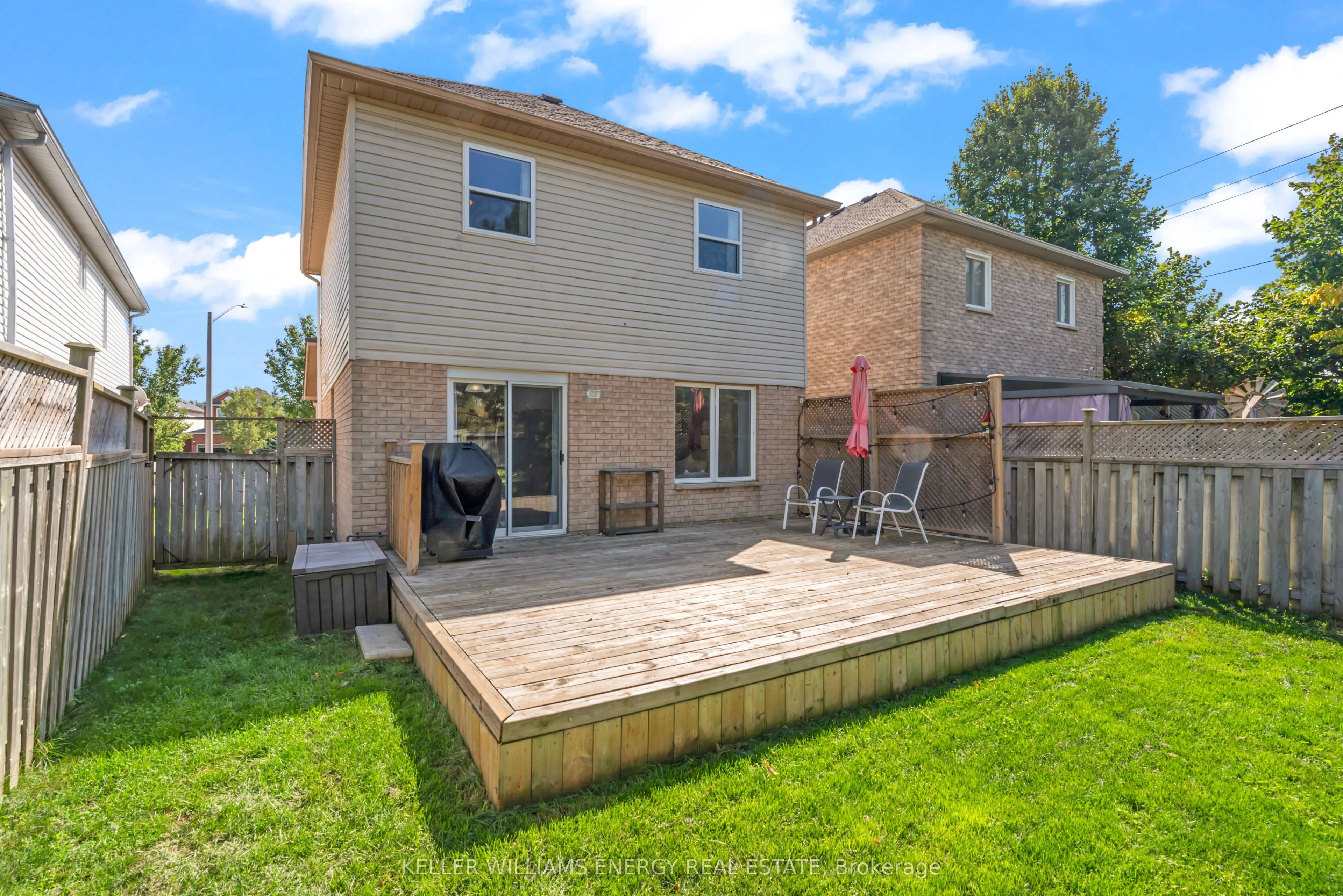 102 Lownie Court