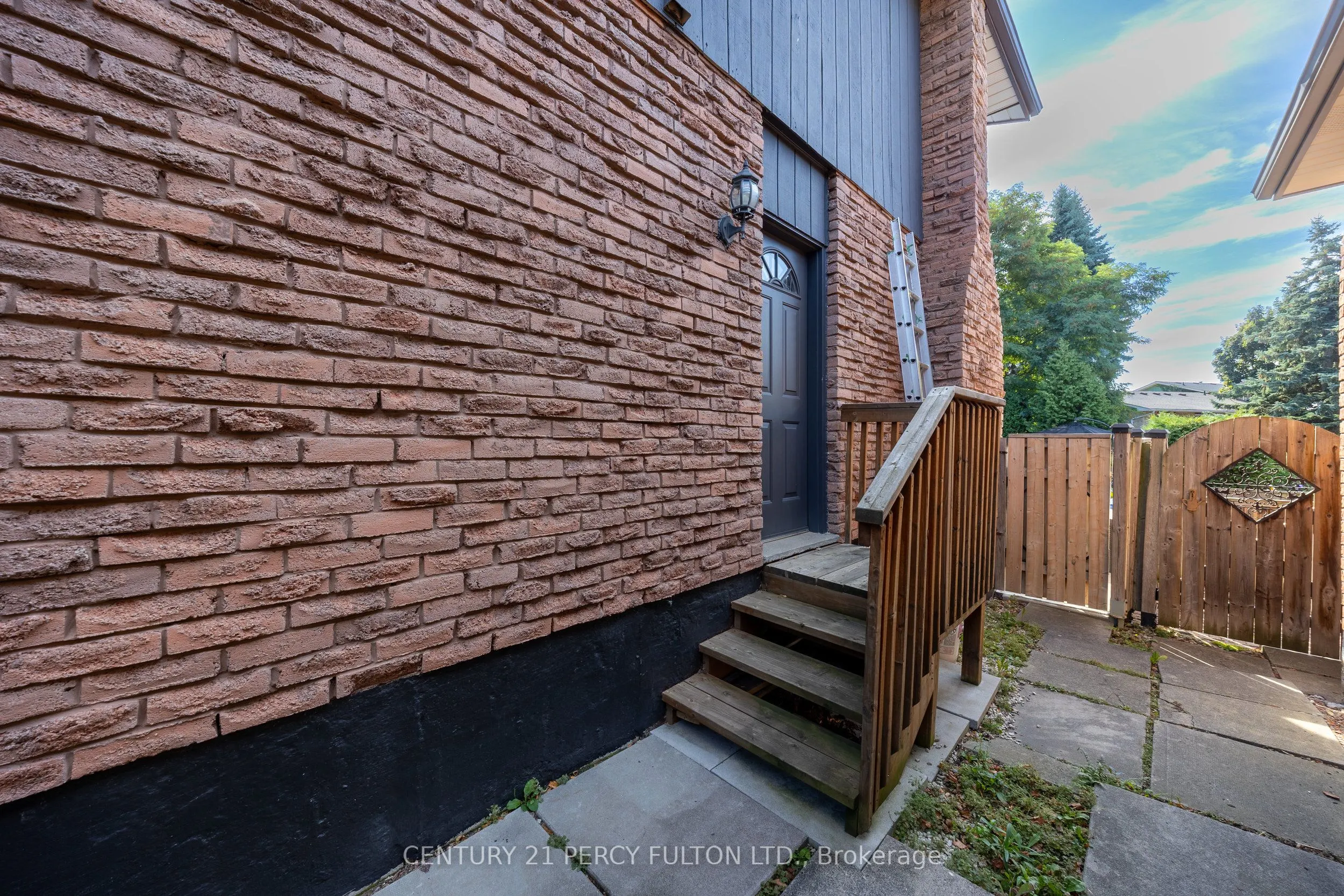 807 Jacqueline Avenue