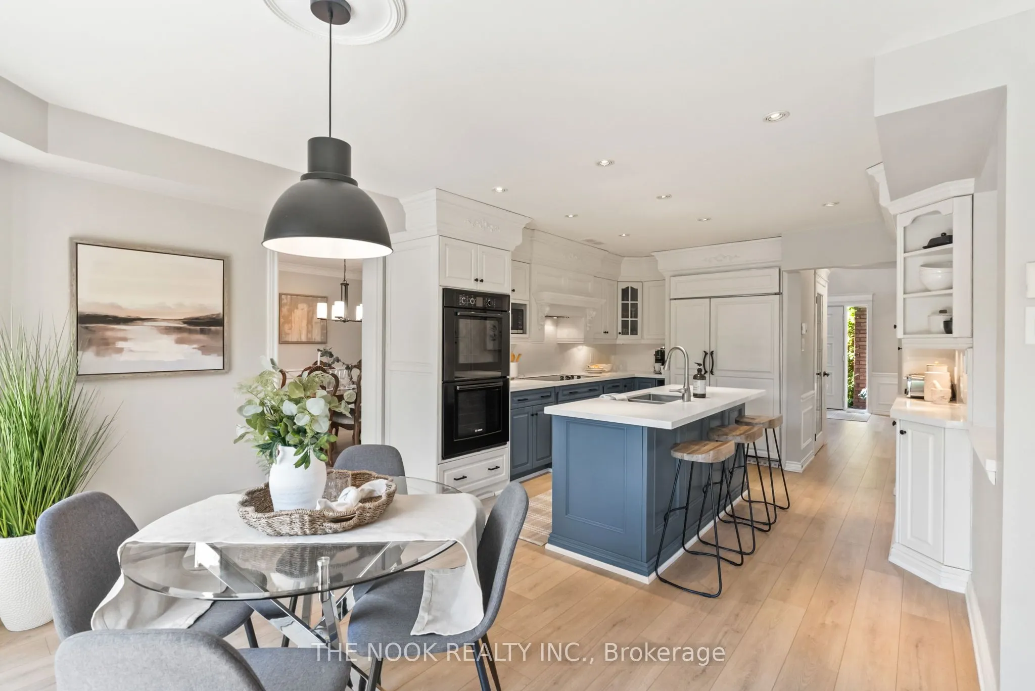 3 Ramsden Court