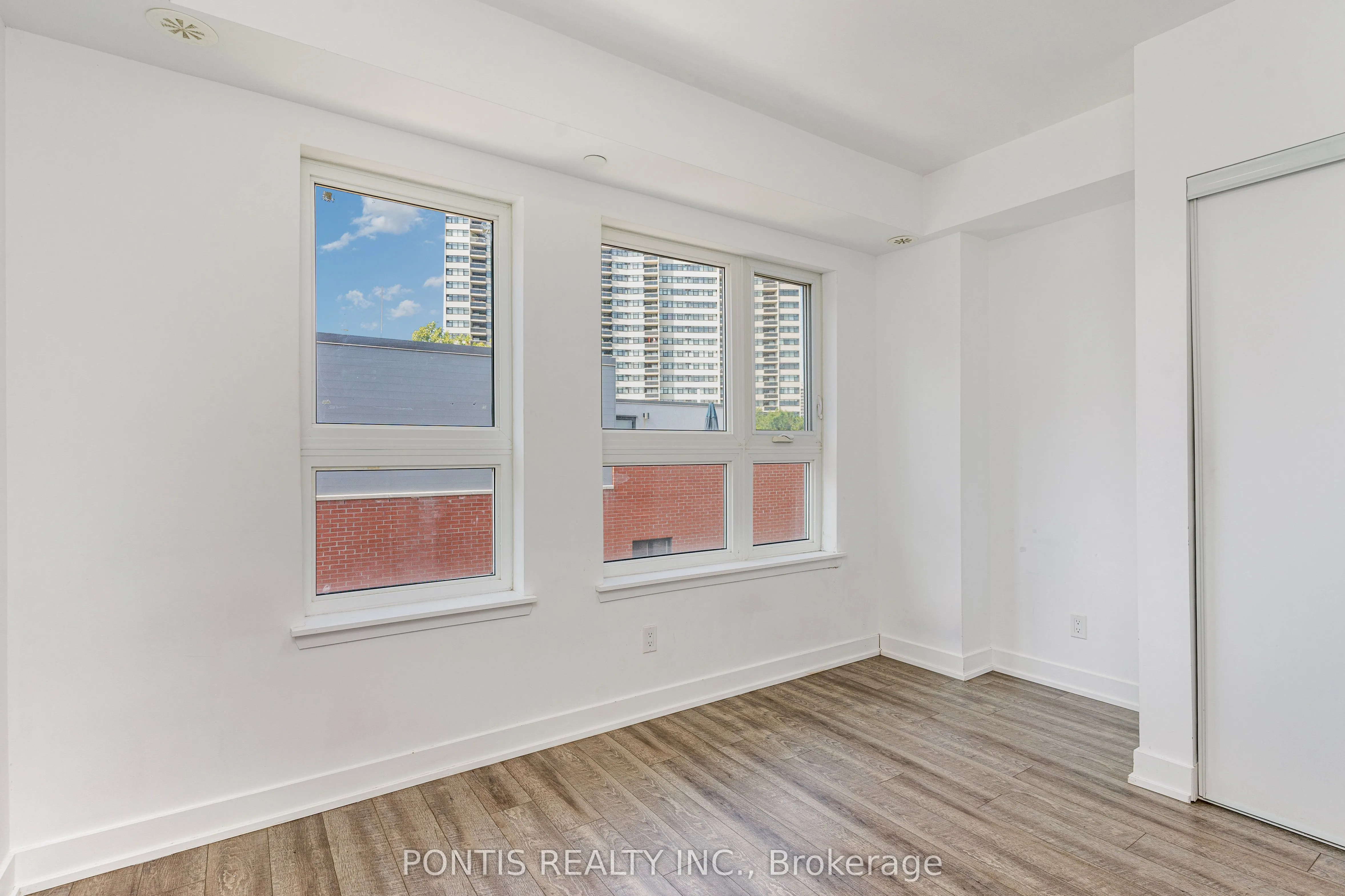 2100 Bridletowne Circle, #330