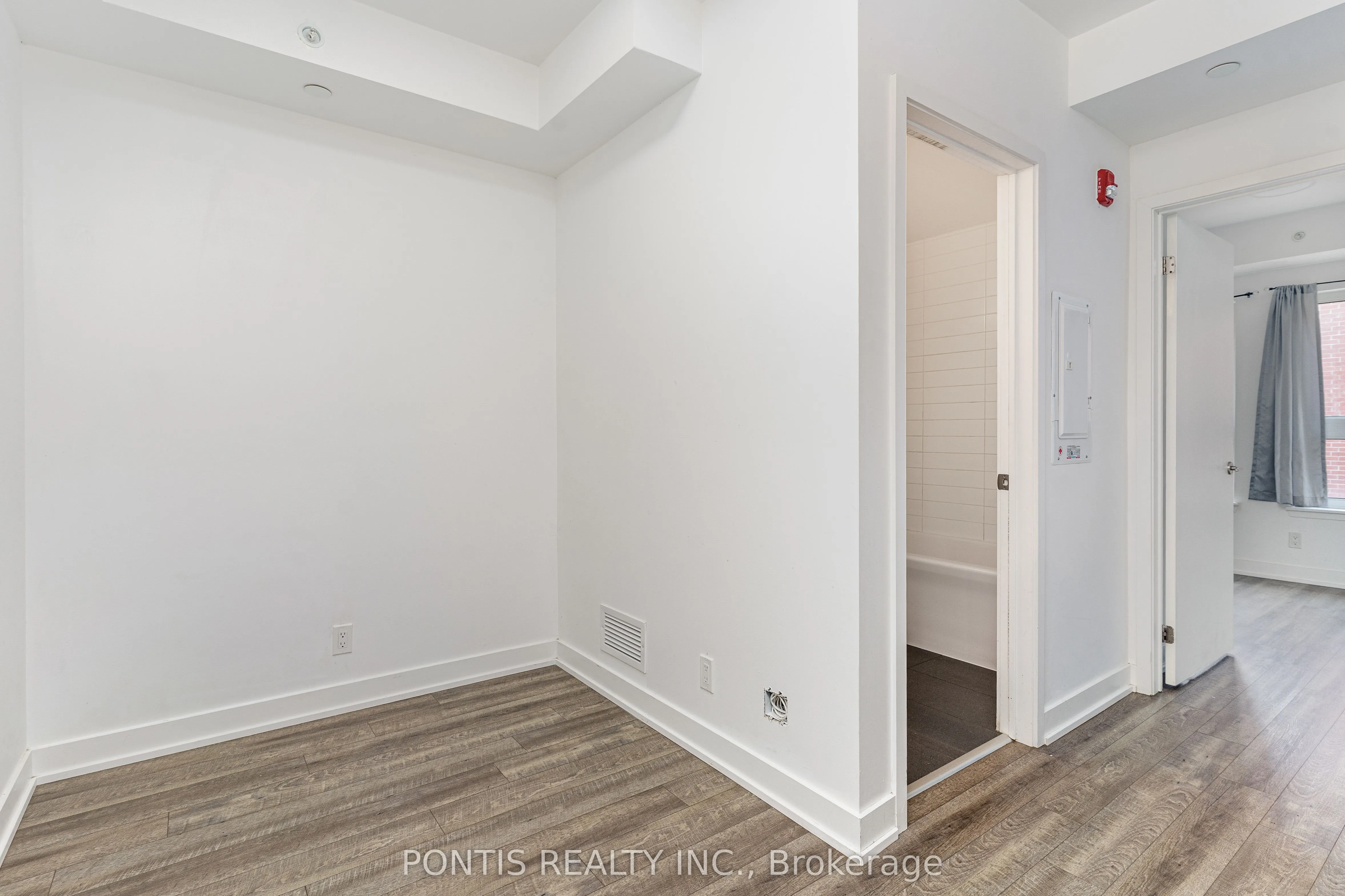 2100 Bridletowne Circle, #330