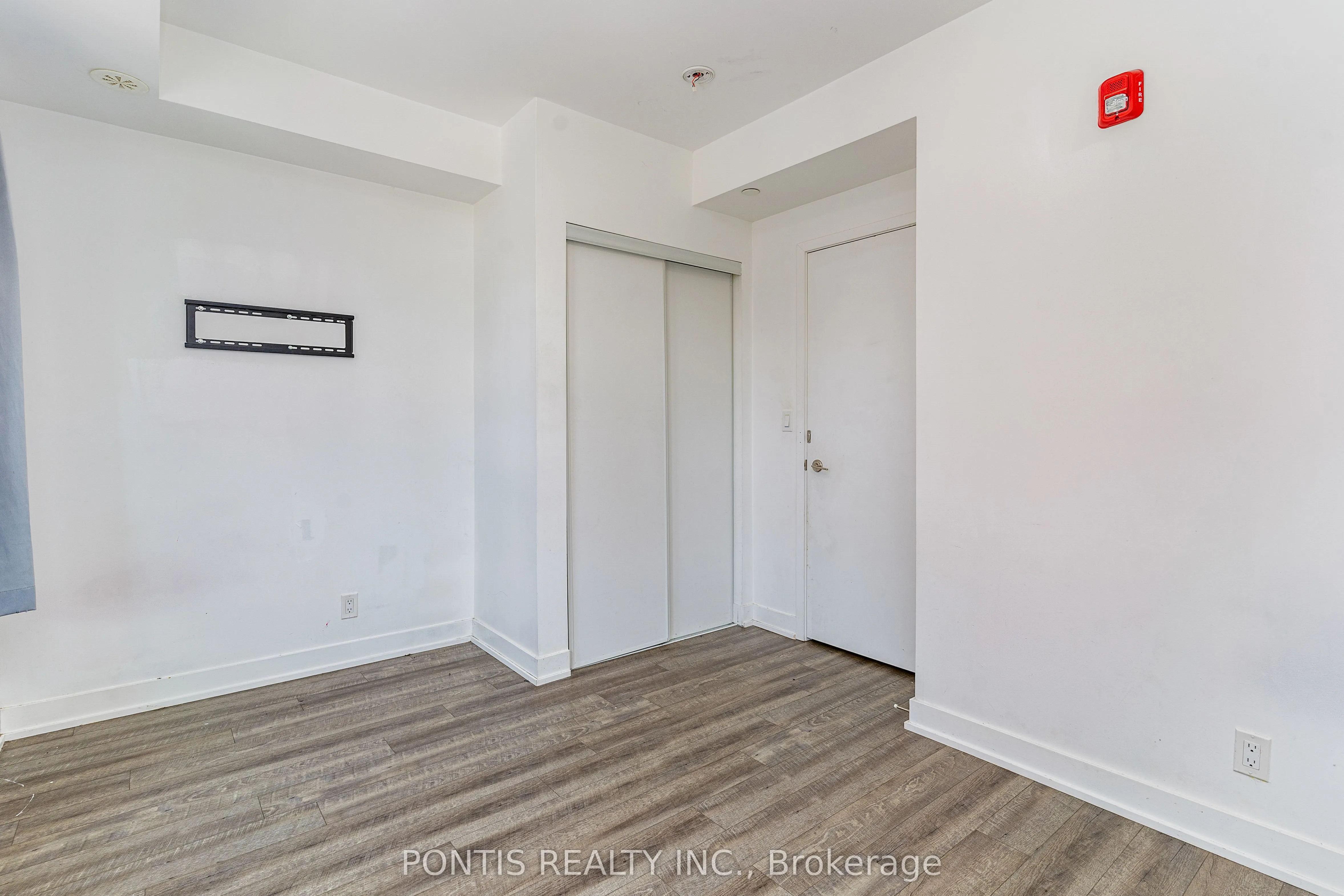 2100 Bridletowne Circle, #330