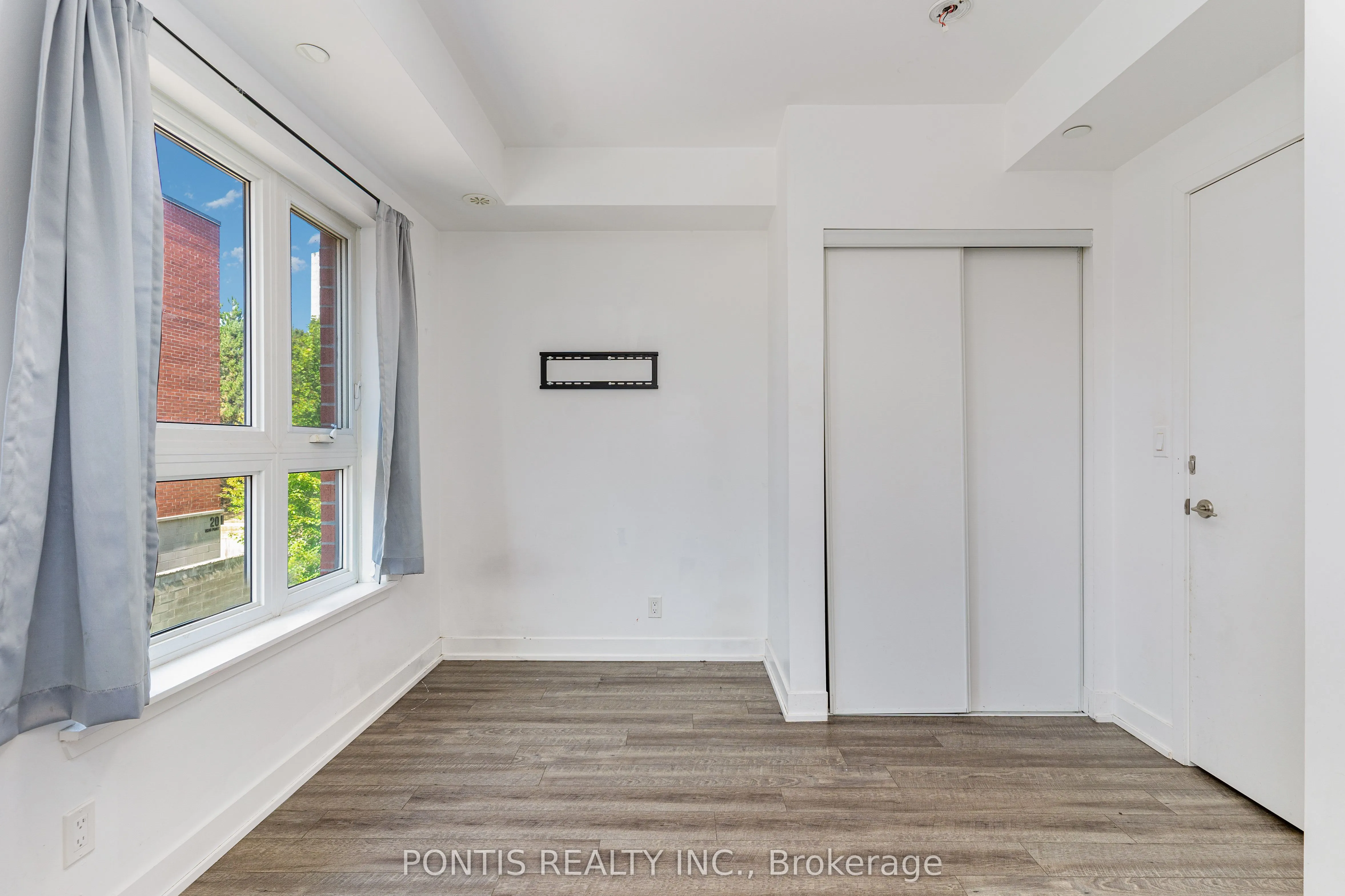 2100 Bridletowne Circle, #330