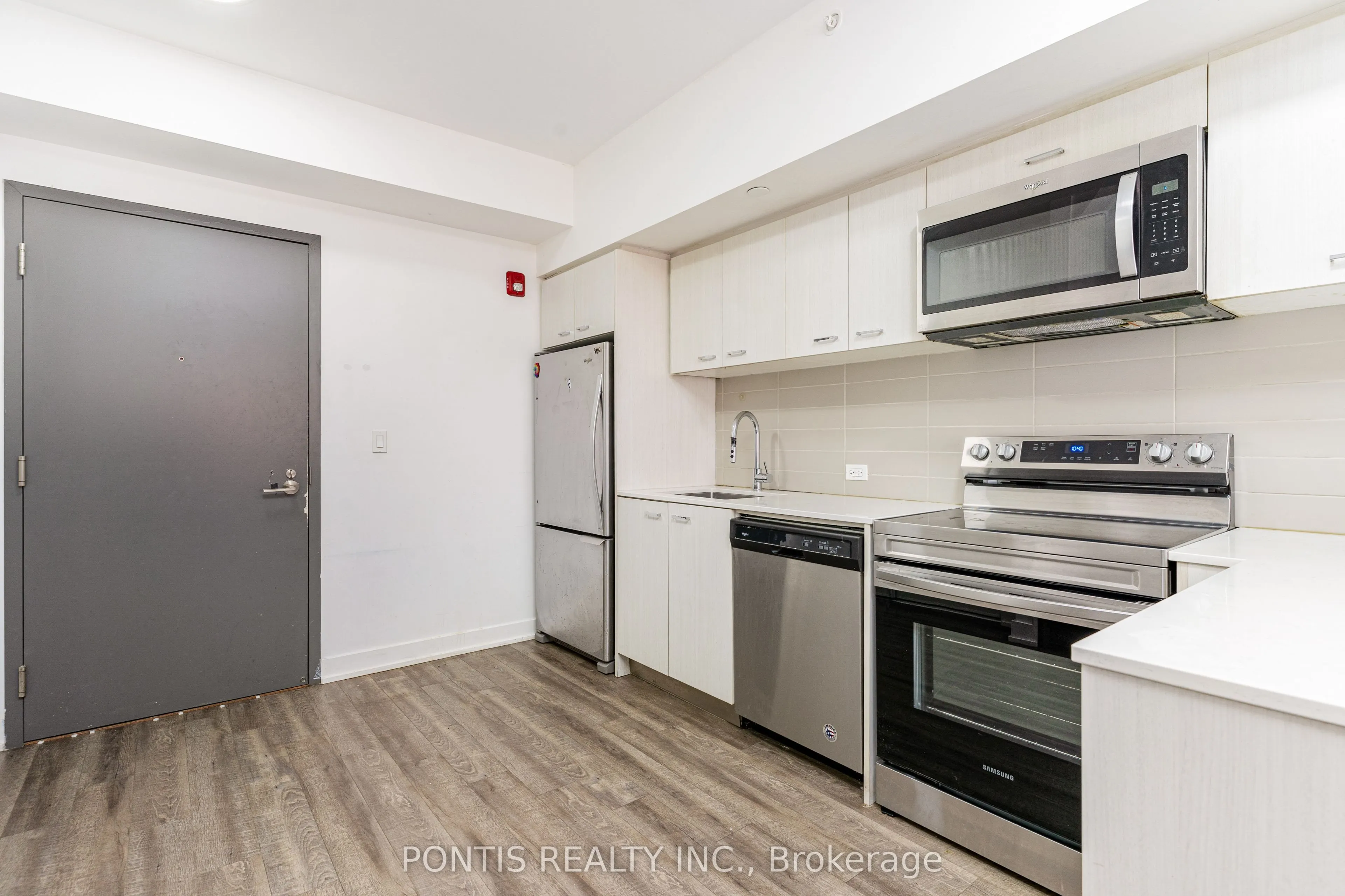 2100 Bridletowne Circle, #330