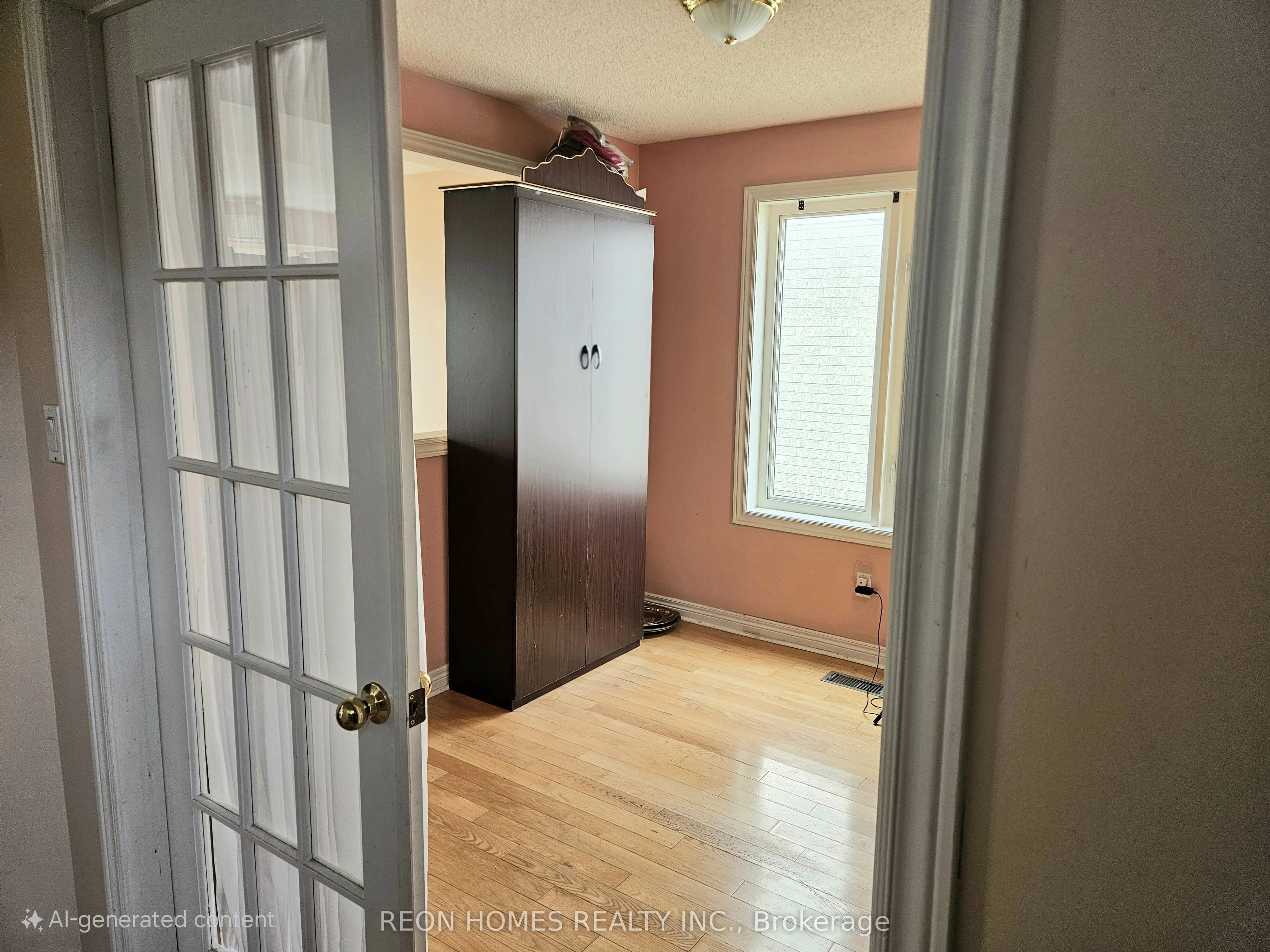 72 Niagara Drive