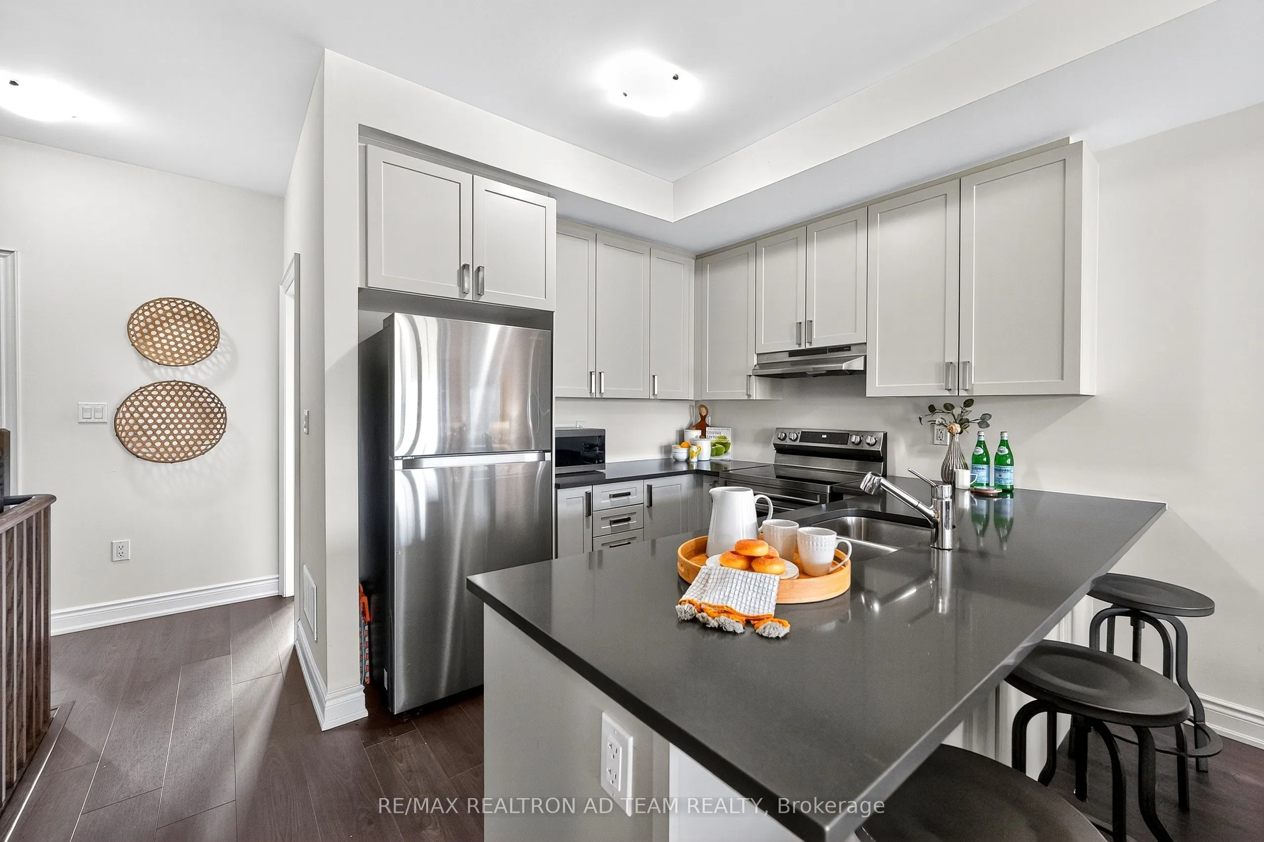 2681 Magdalen Path, #35