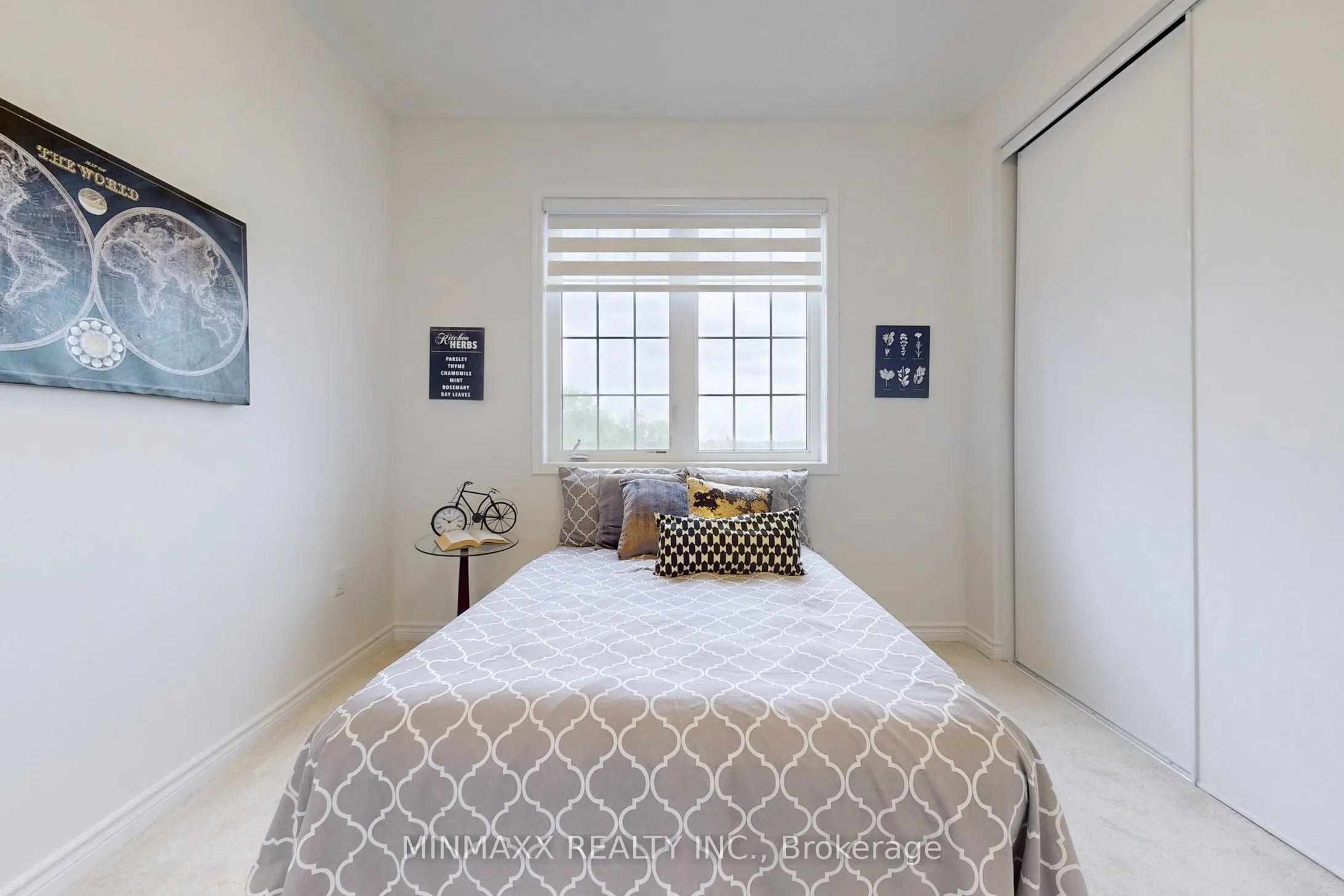 3050 Hollyberry Trail