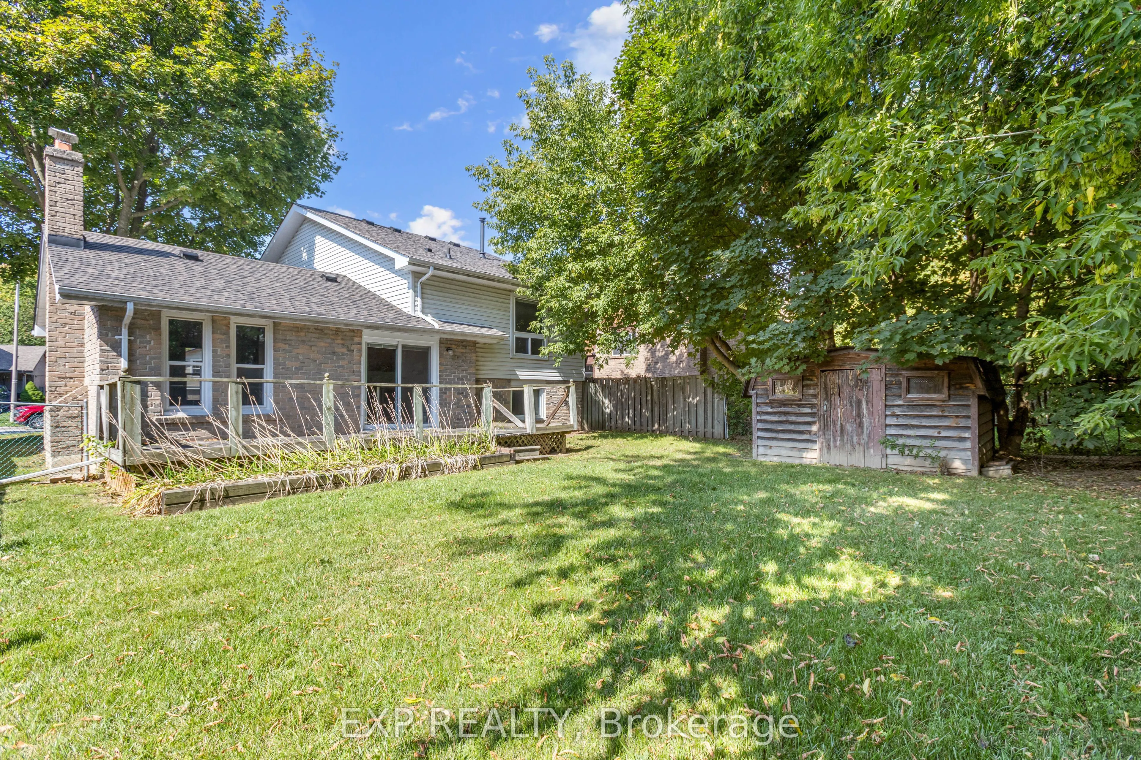 70 Pilkington Crescent