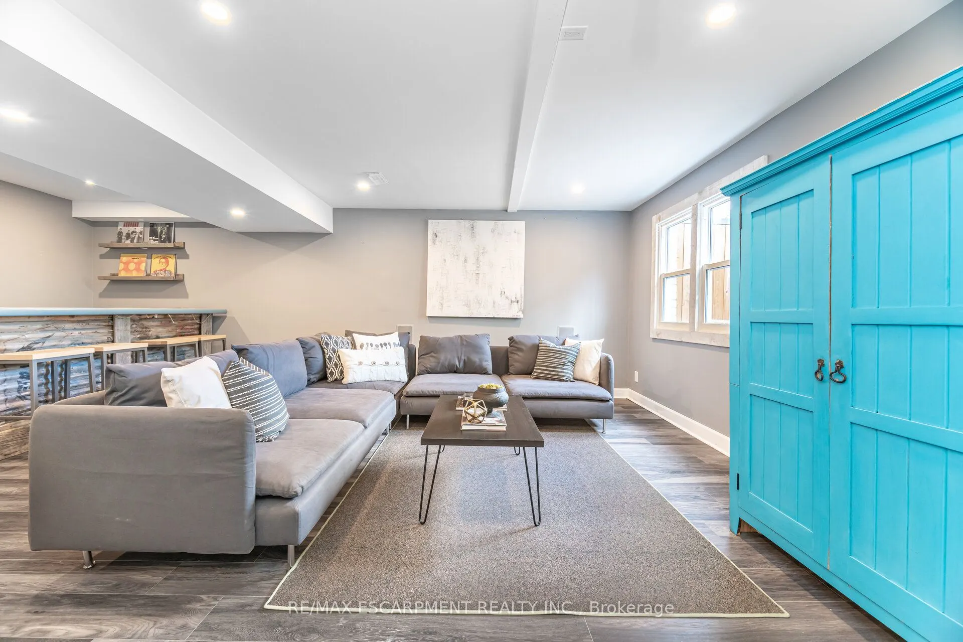 362 Prince Of Wales Drive