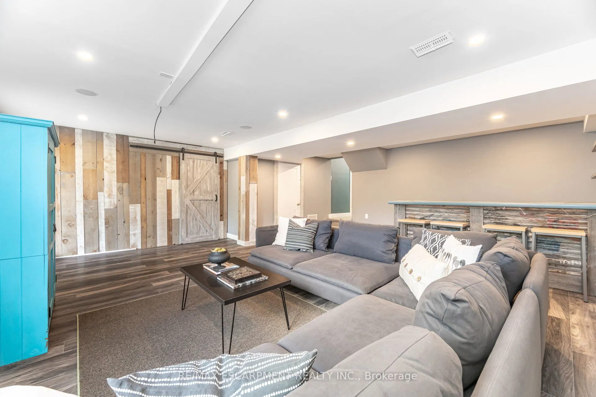 362 Prince Of Wales Drive