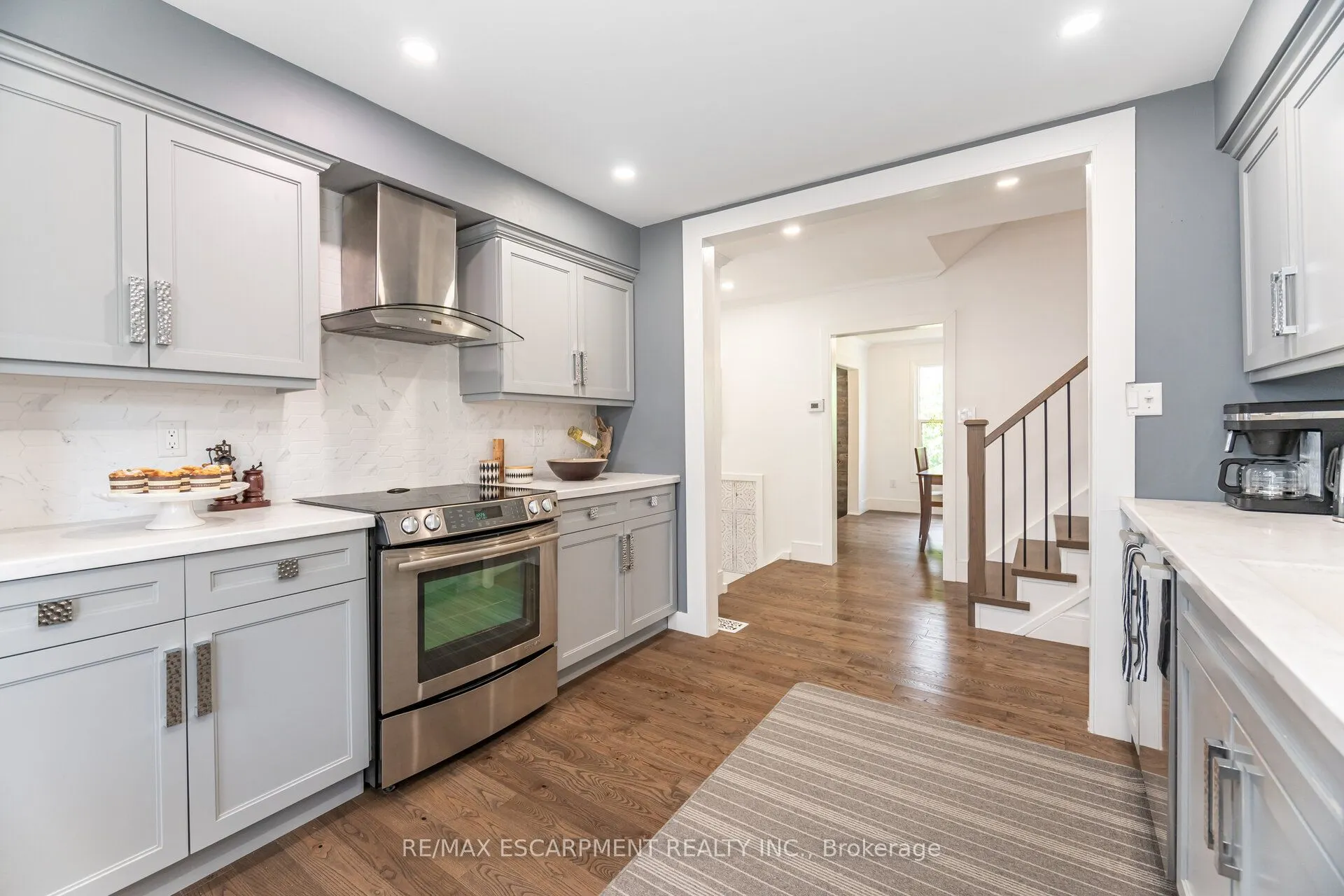 362 Prince Of Wales Drive