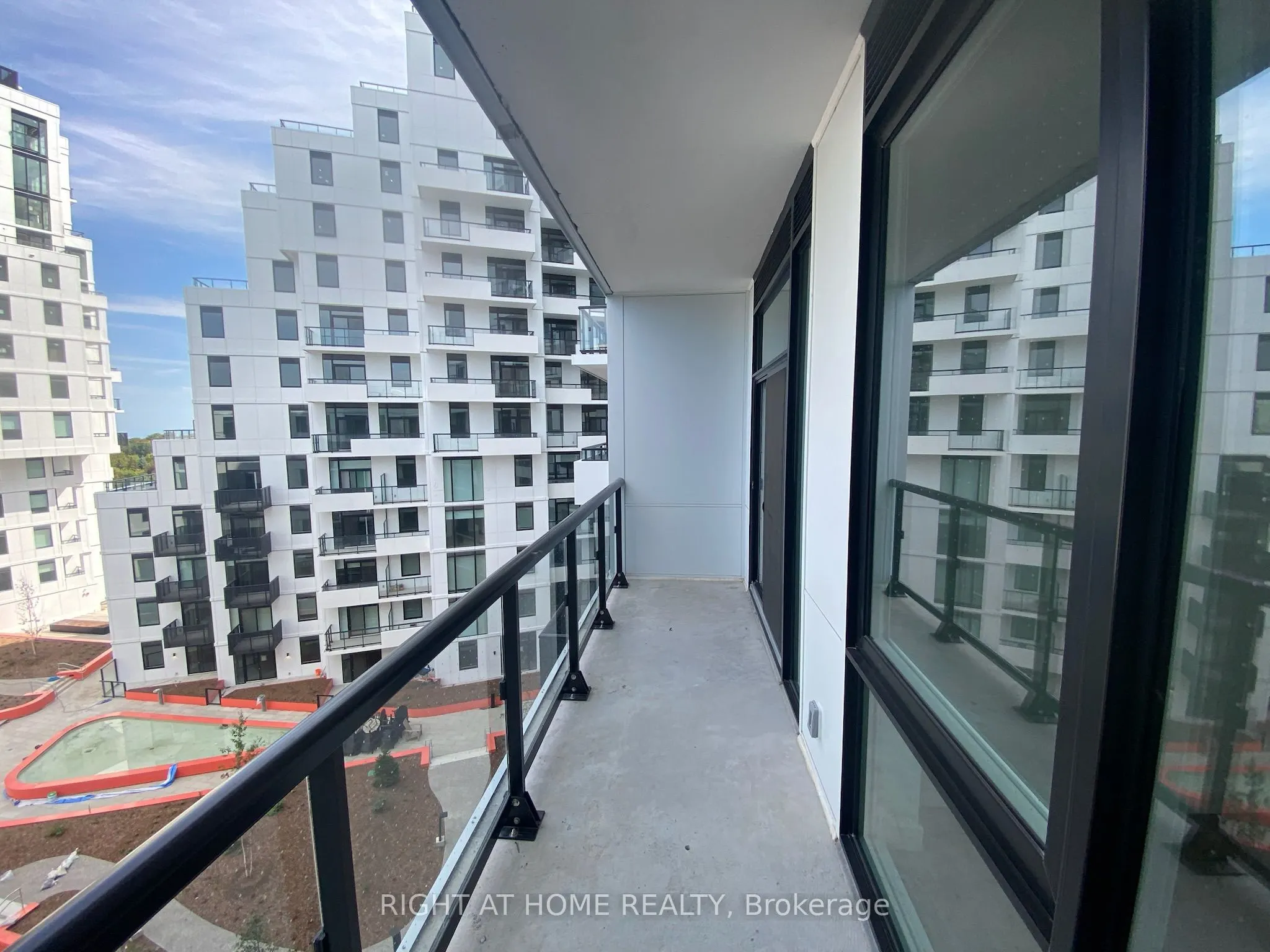 1050 Eastern Avenue, #825