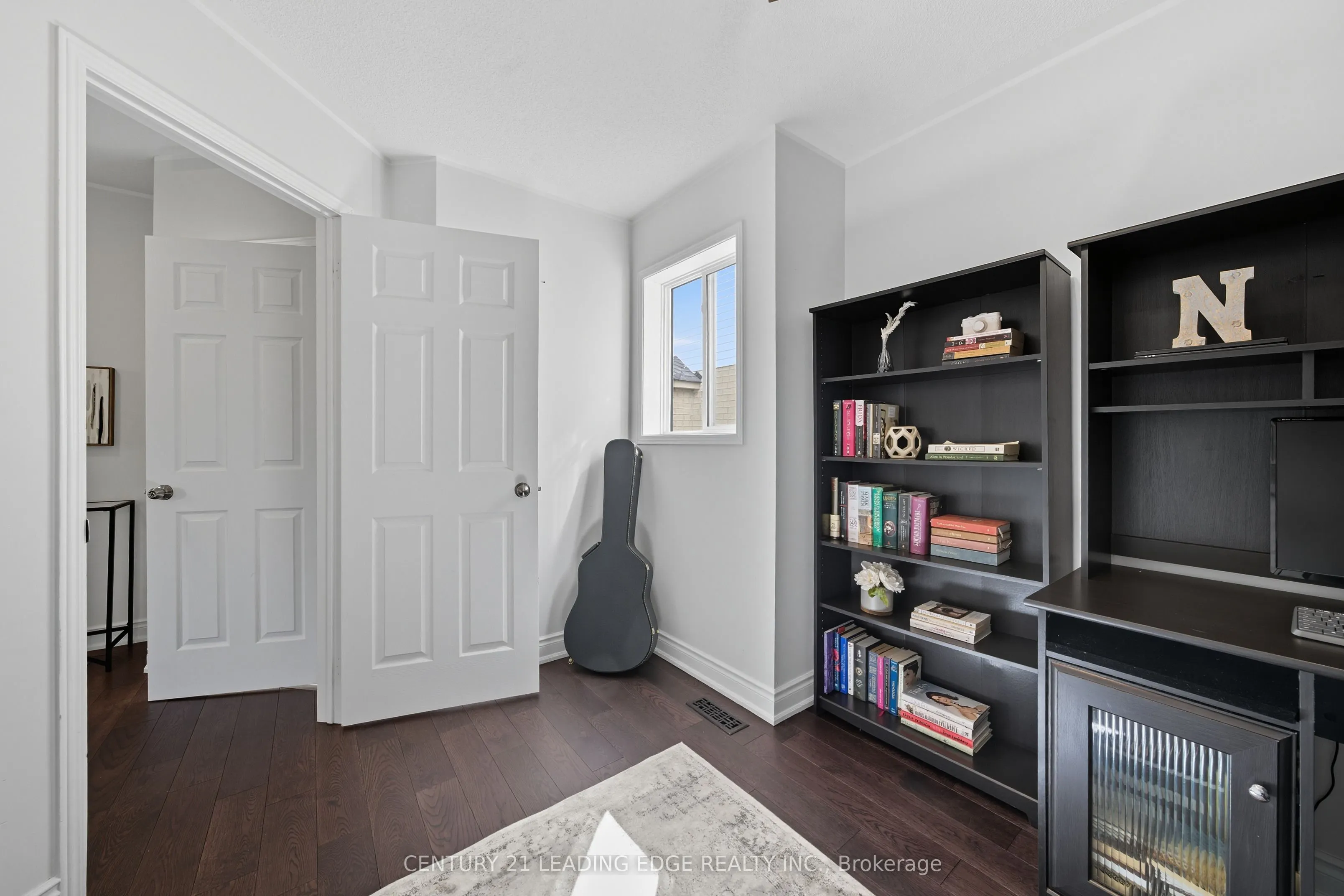 61 Scadding Avenue