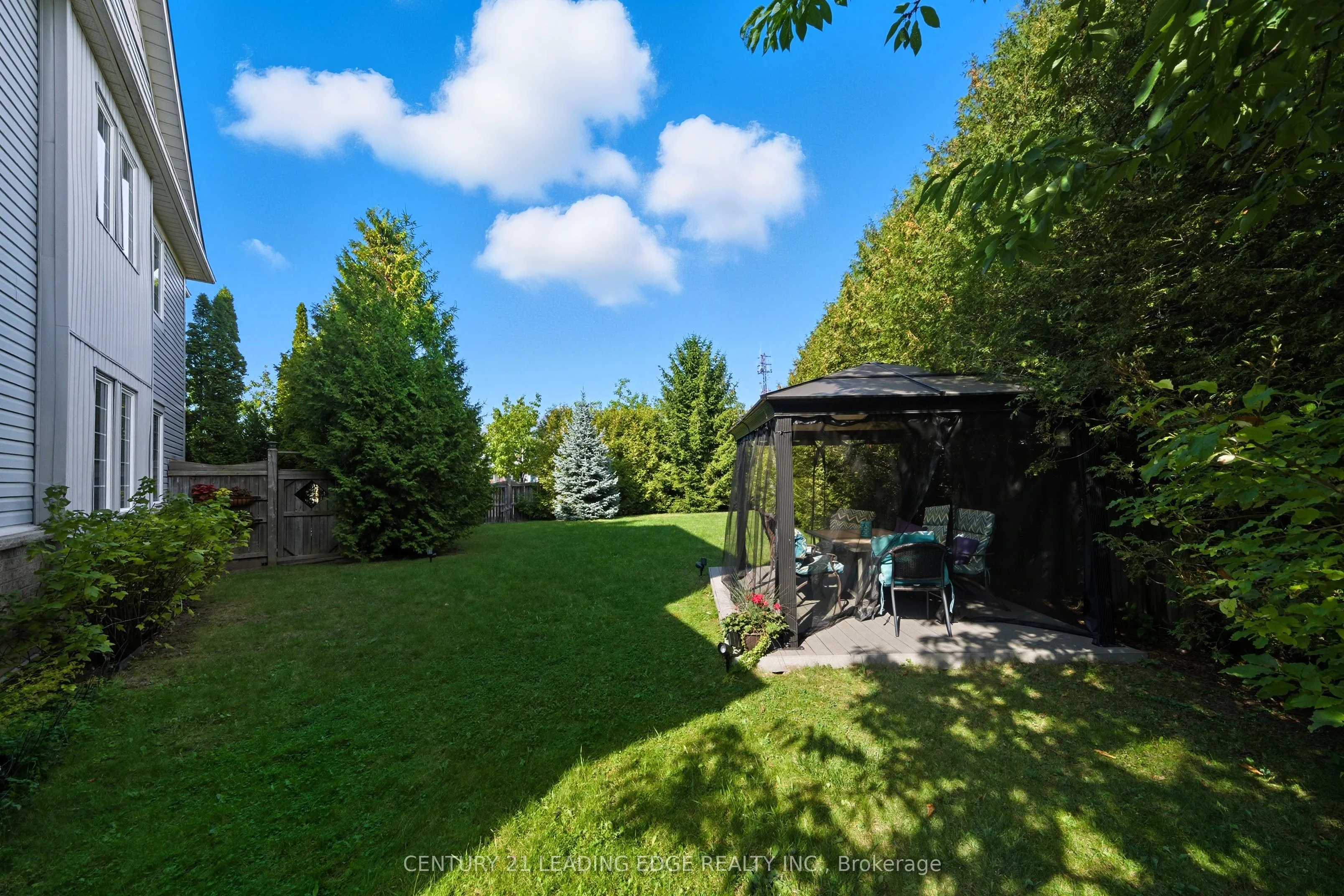 61 Scadding Avenue