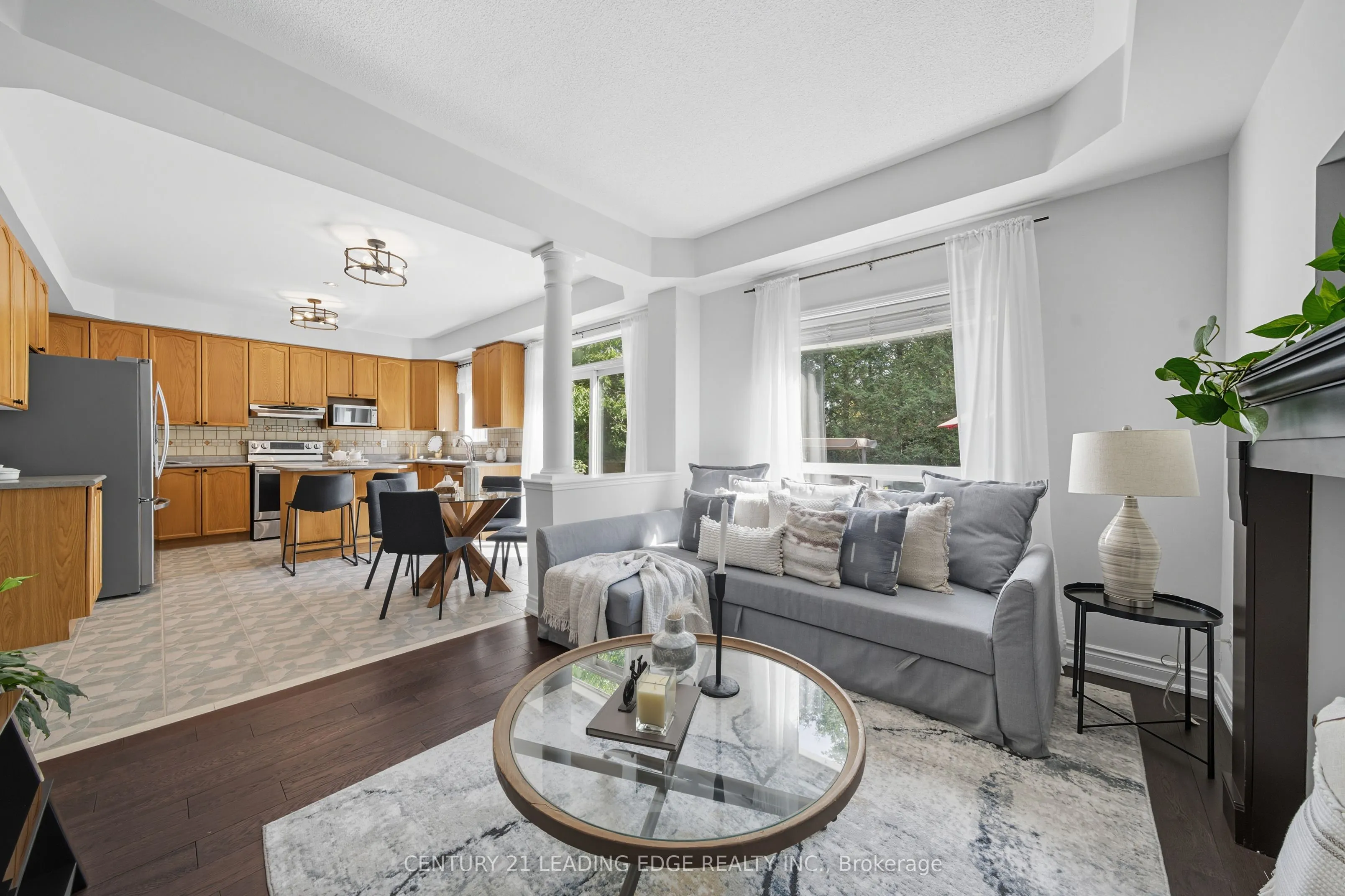 61 Scadding Avenue