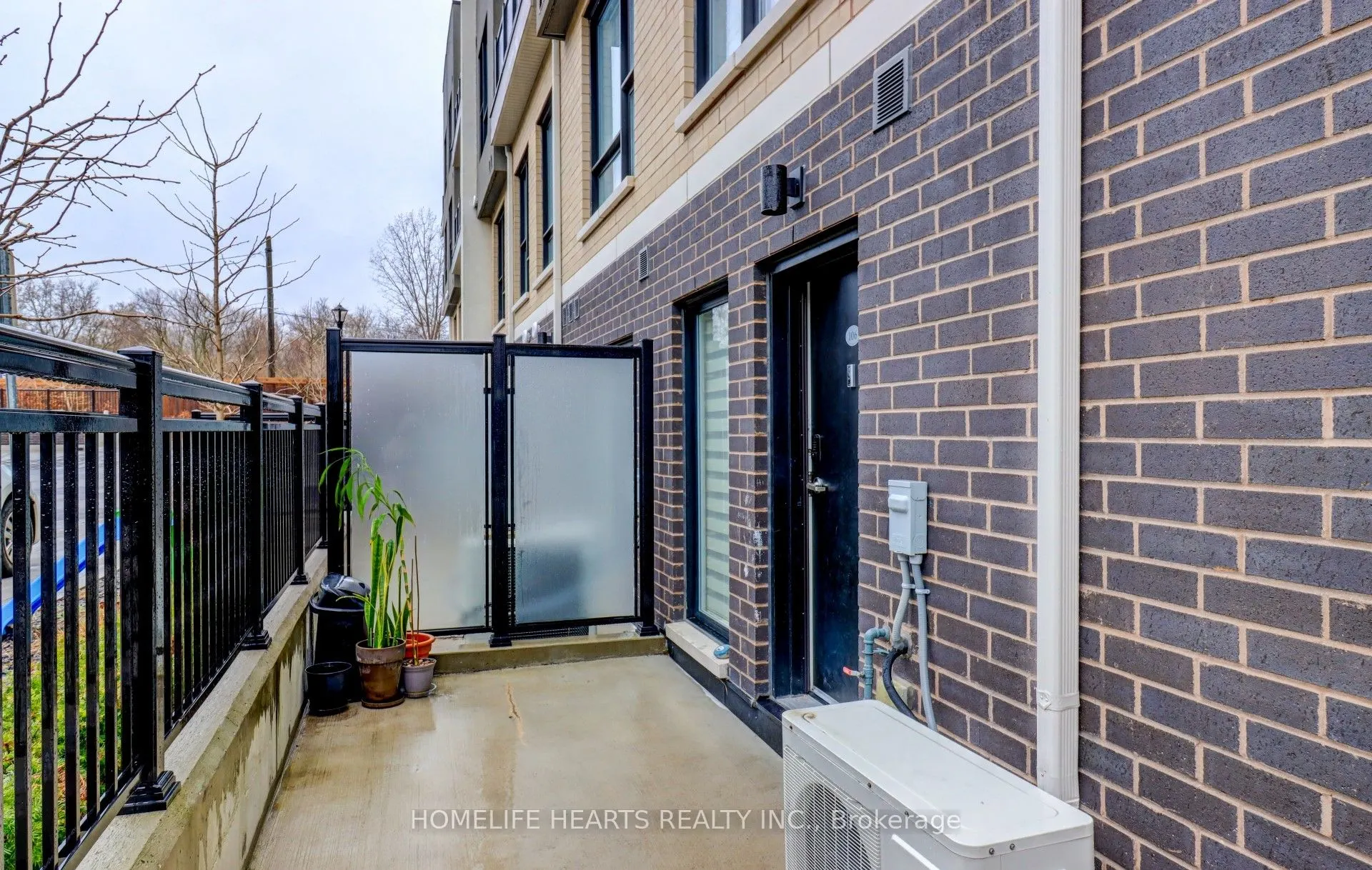 8825 Sheppard Avenue E, #106