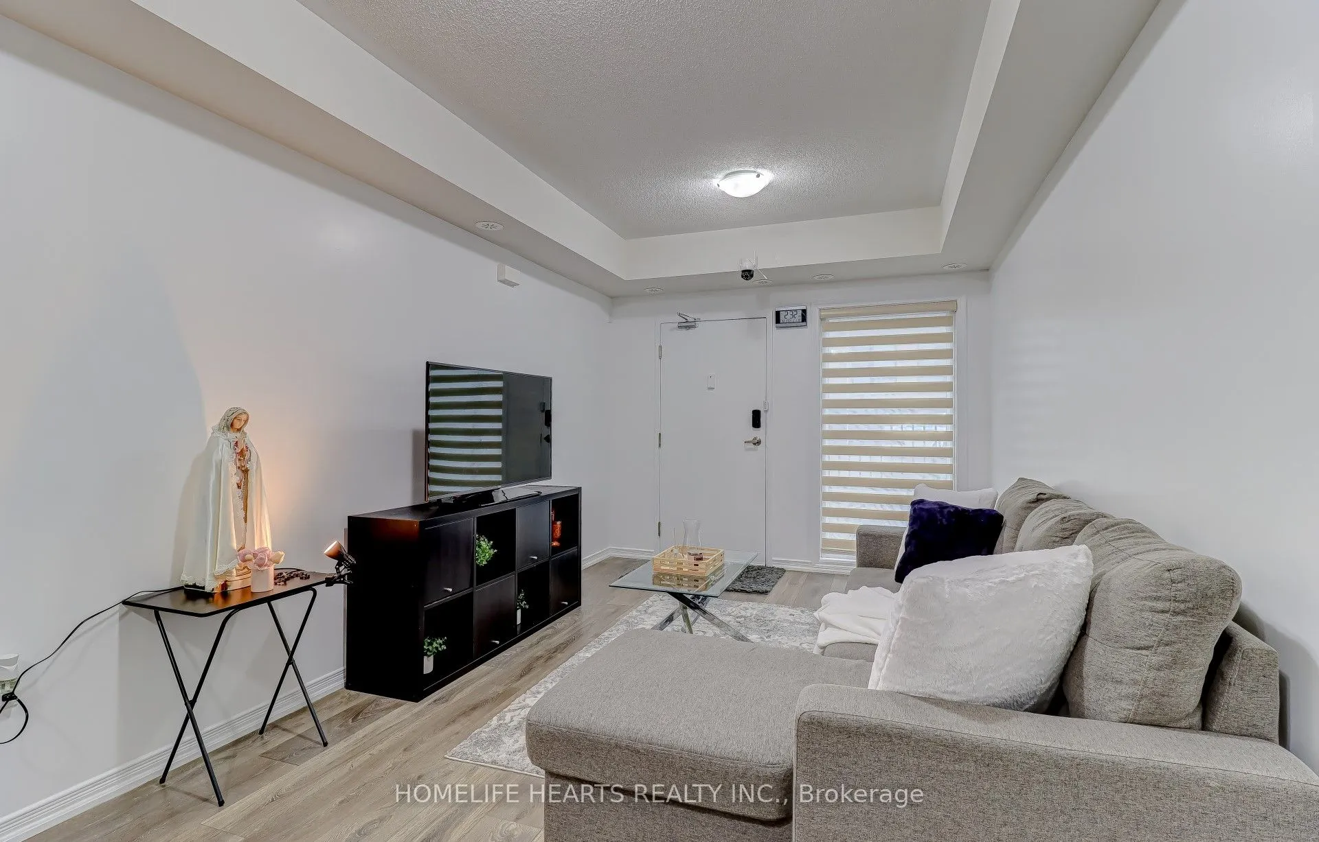 8825 Sheppard Avenue E, #106