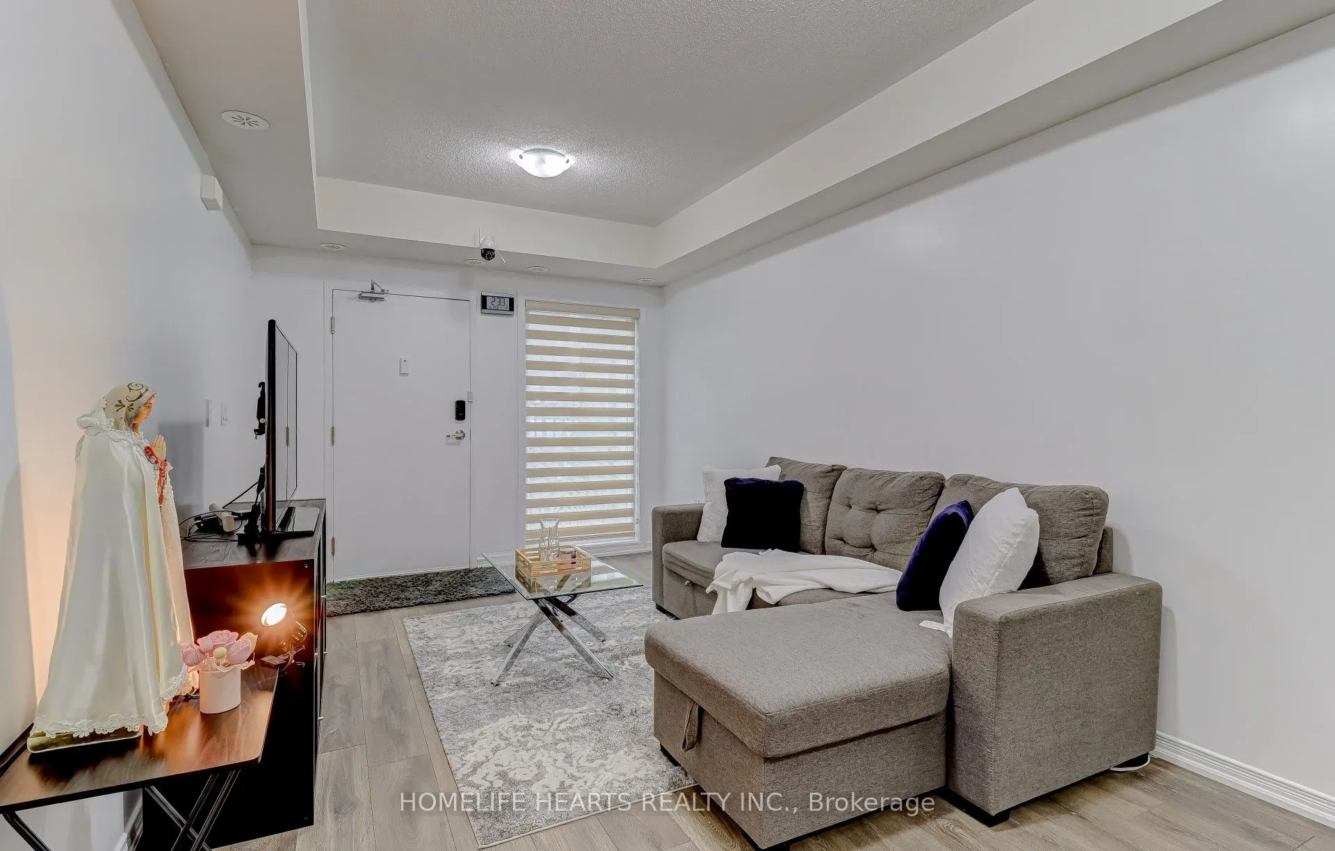 8825 Sheppard Avenue E, #106