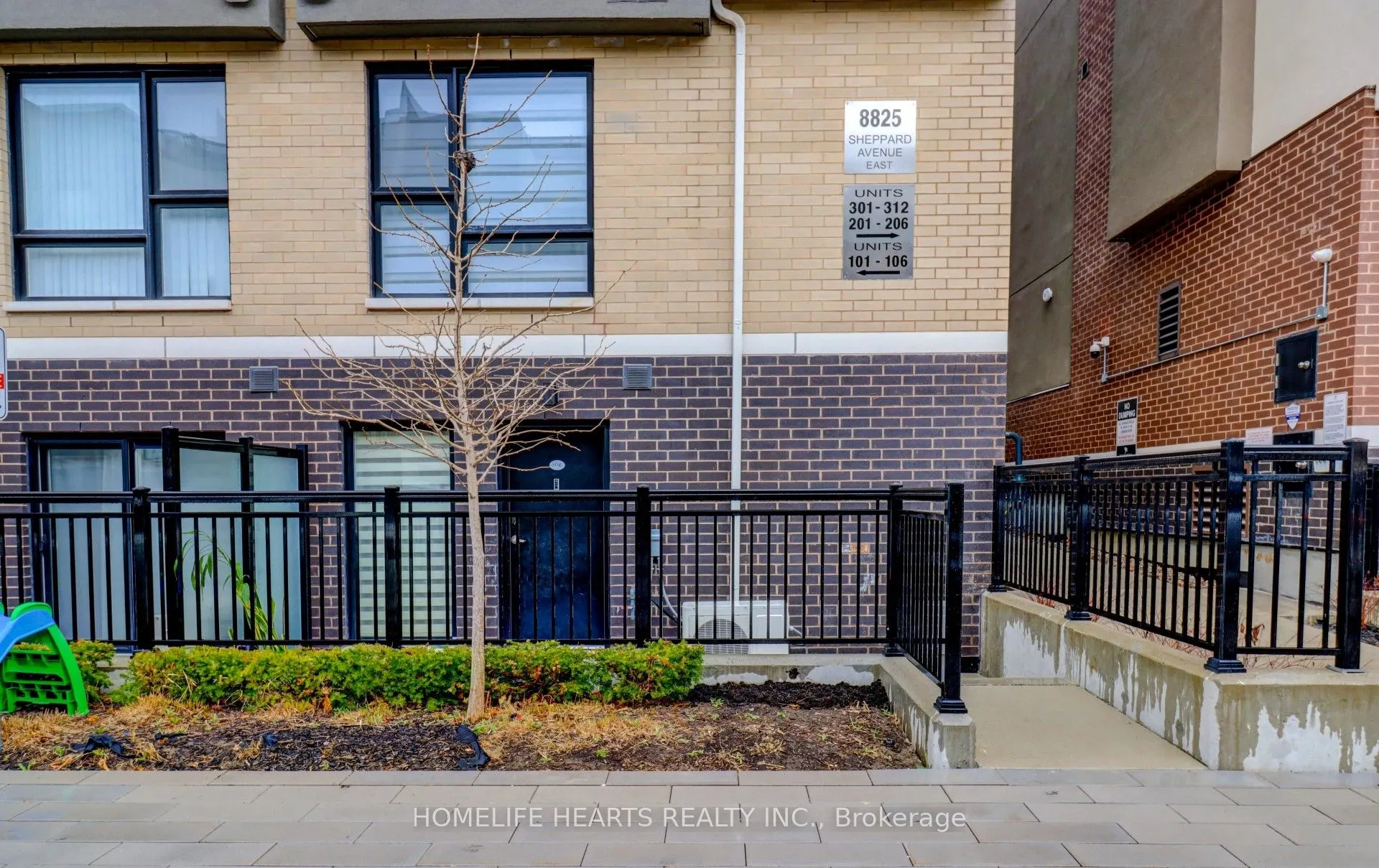 8825 Sheppard Avenue E, #106