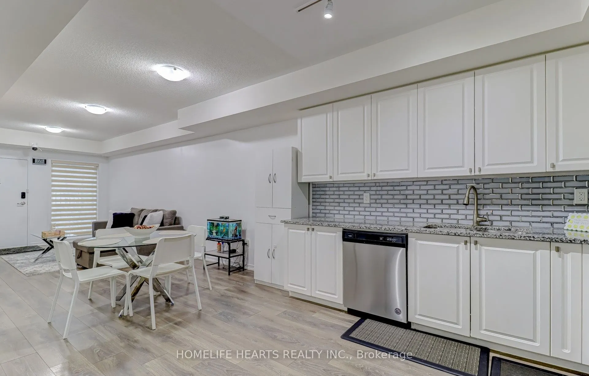 8825 Sheppard Avenue E, #106