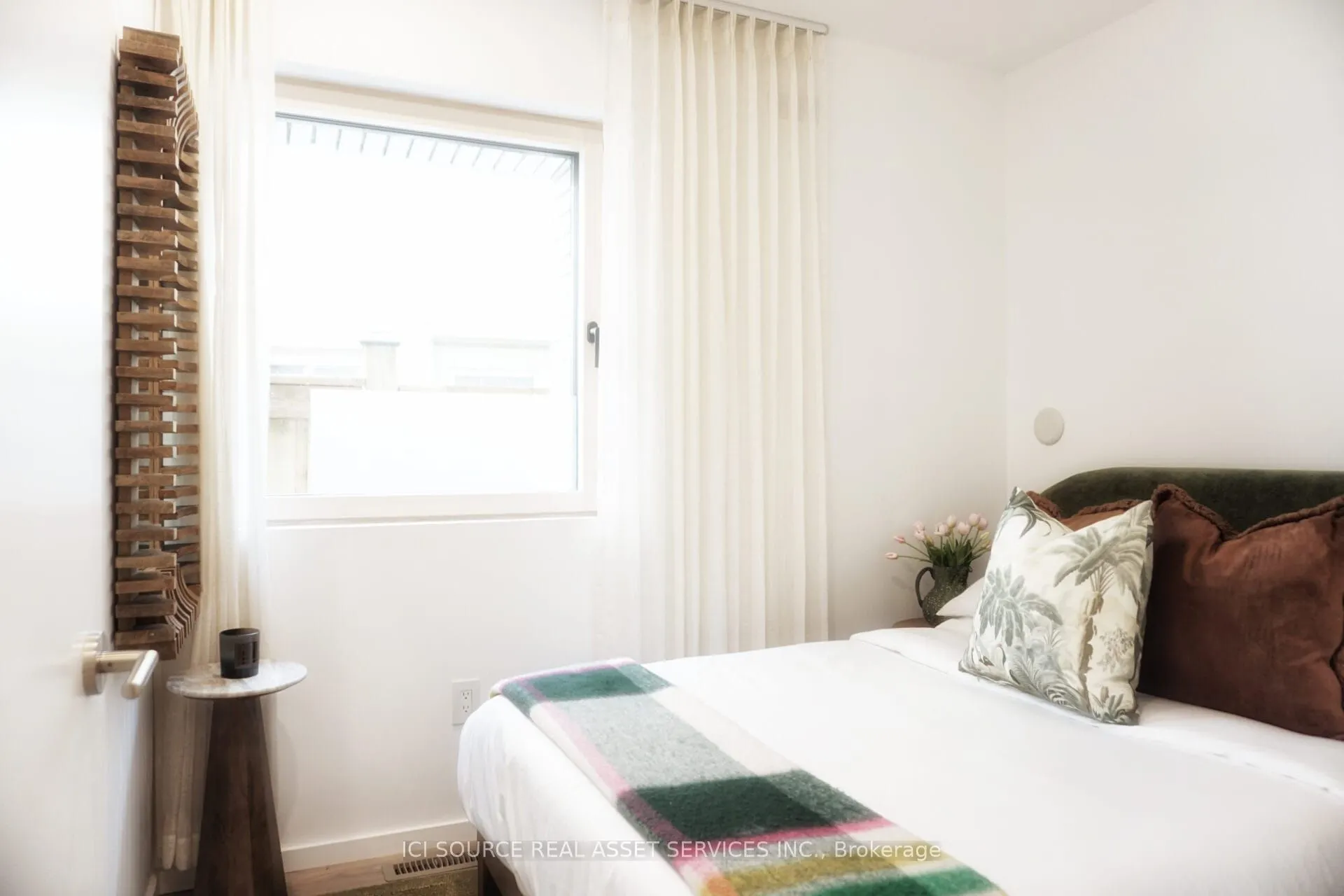 22 Boulton Avenue, #Suite #1