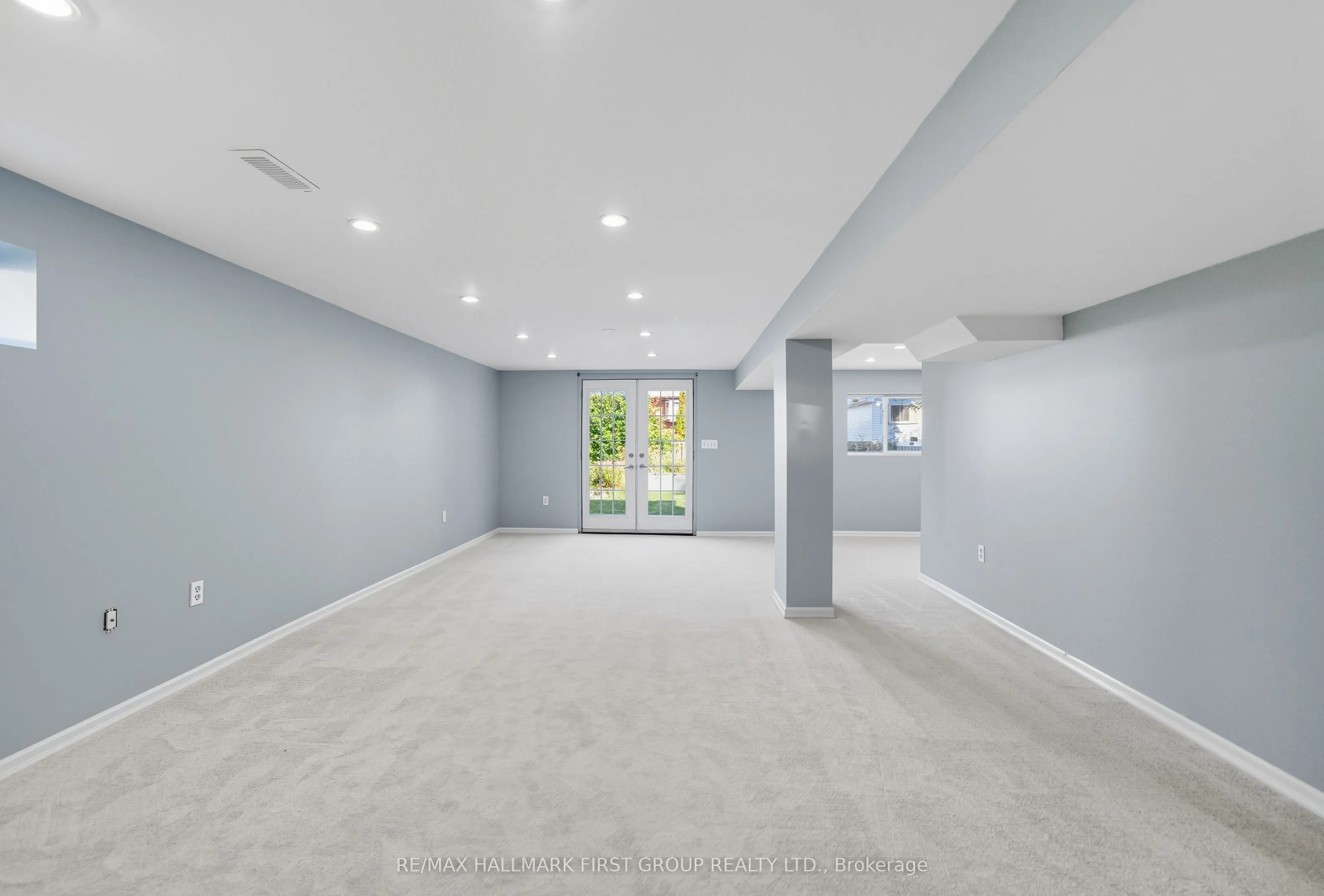1425 Evangeline Drive