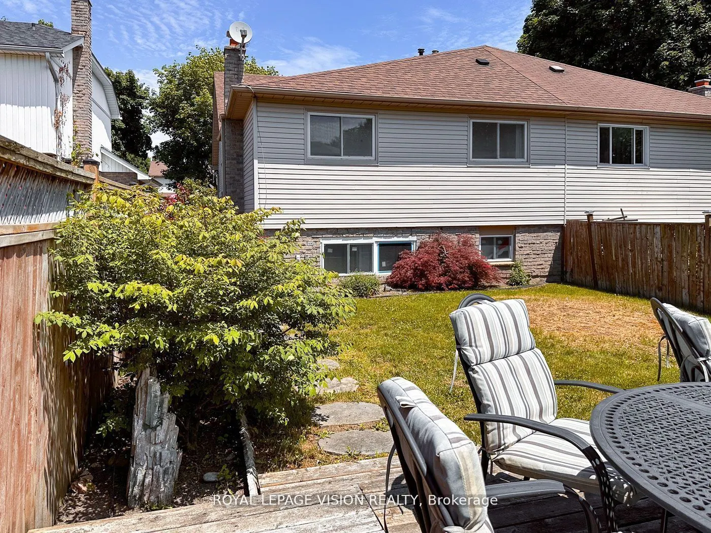 32 Goldring Drive