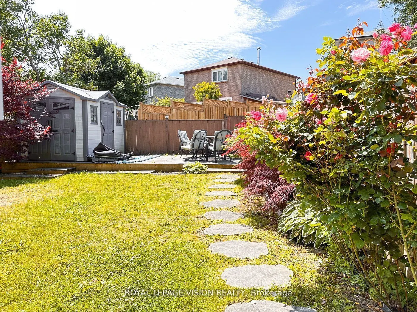 32 Goldring Drive