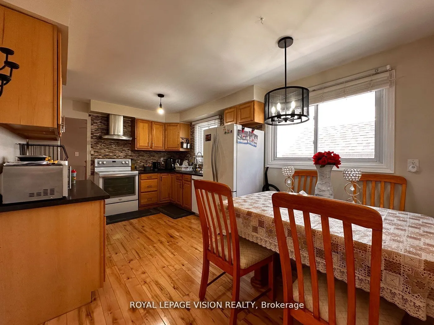 32 Goldring Drive