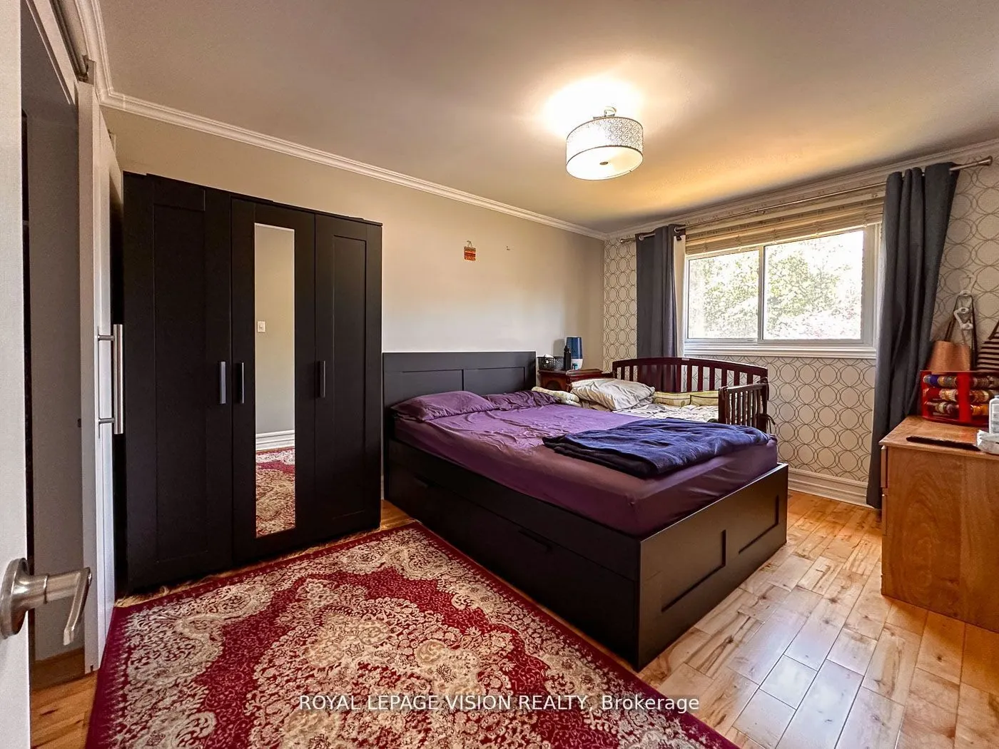 32 Goldring Drive