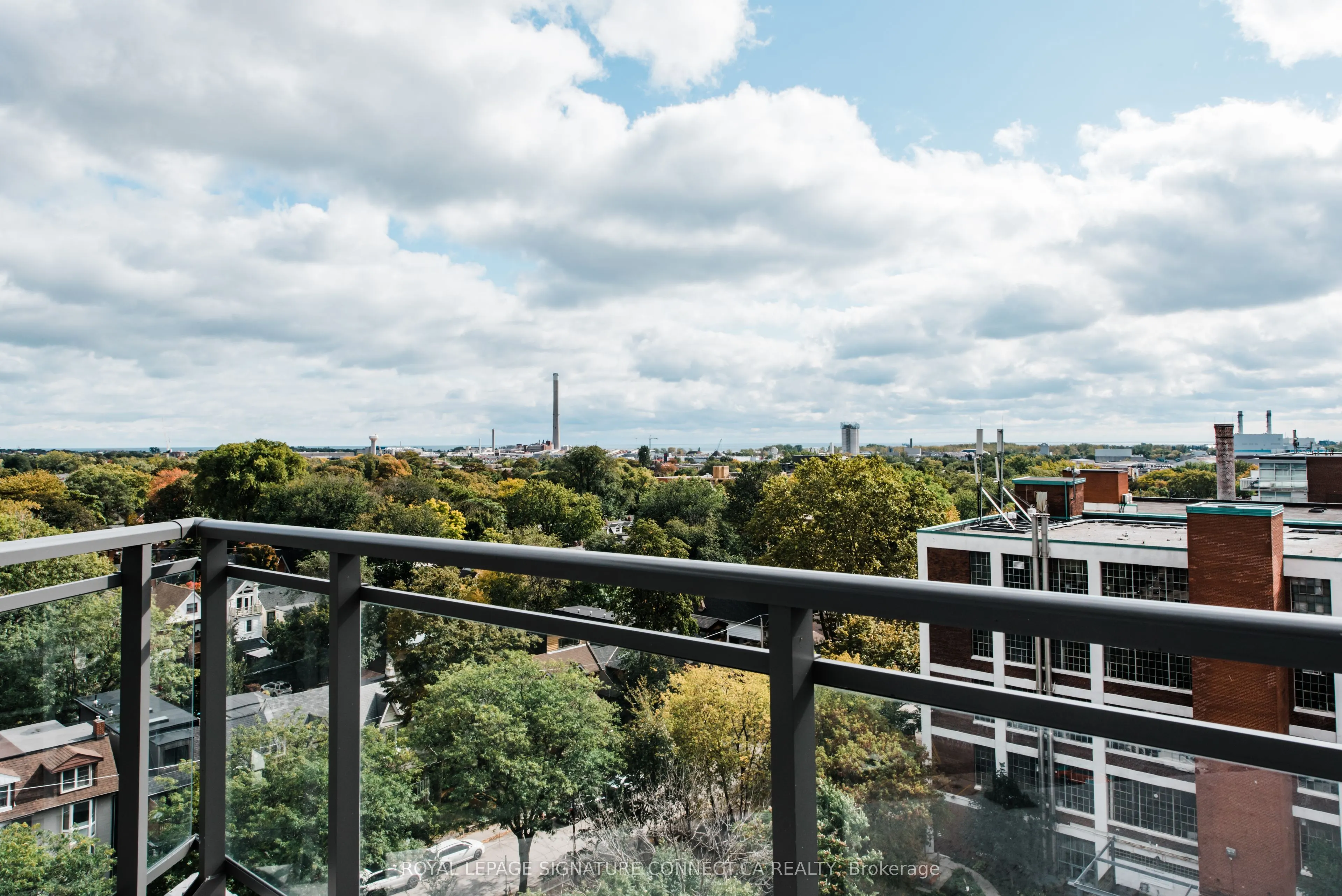 319 Carlaw Avenue, #1010