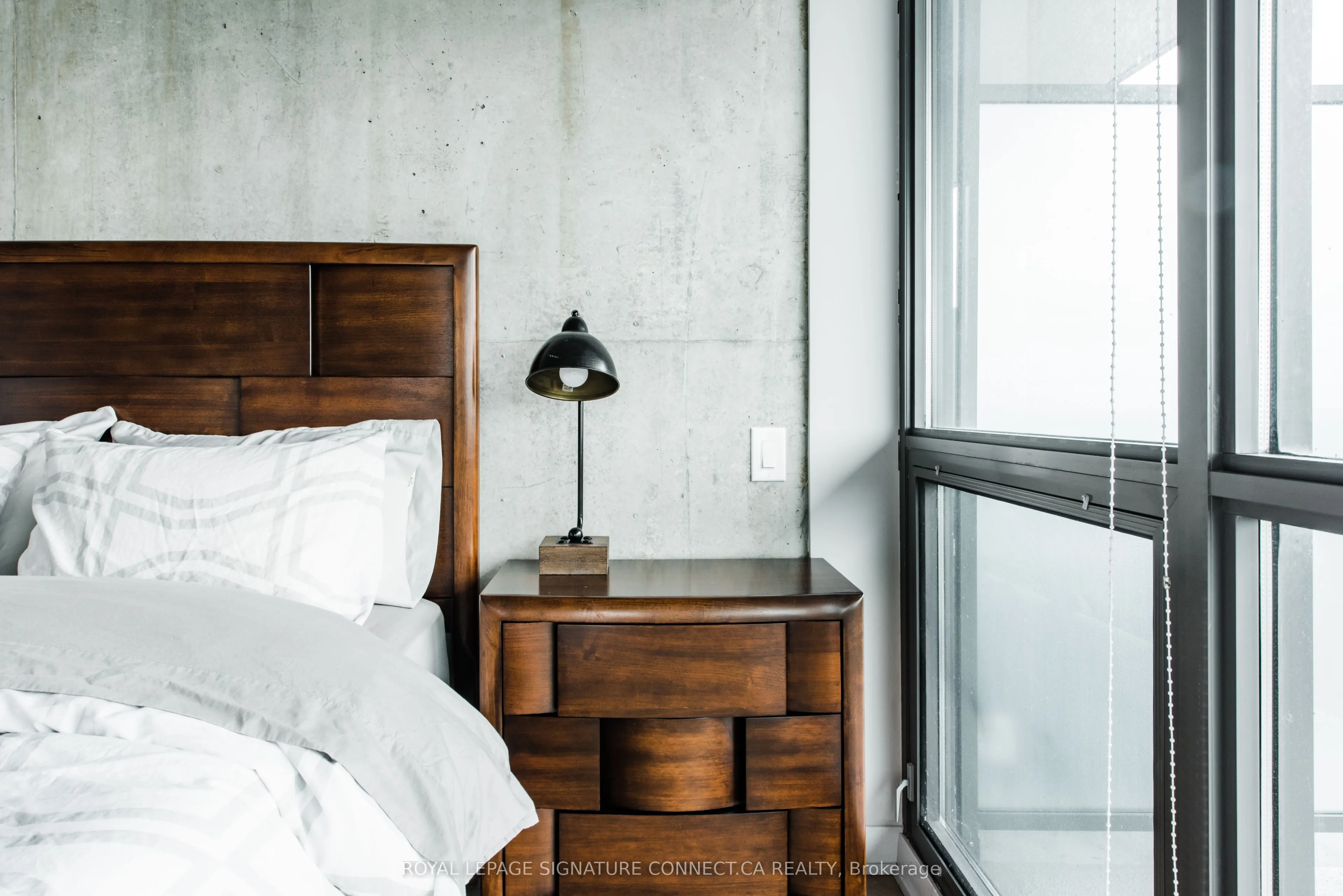 319 Carlaw Avenue, #1010