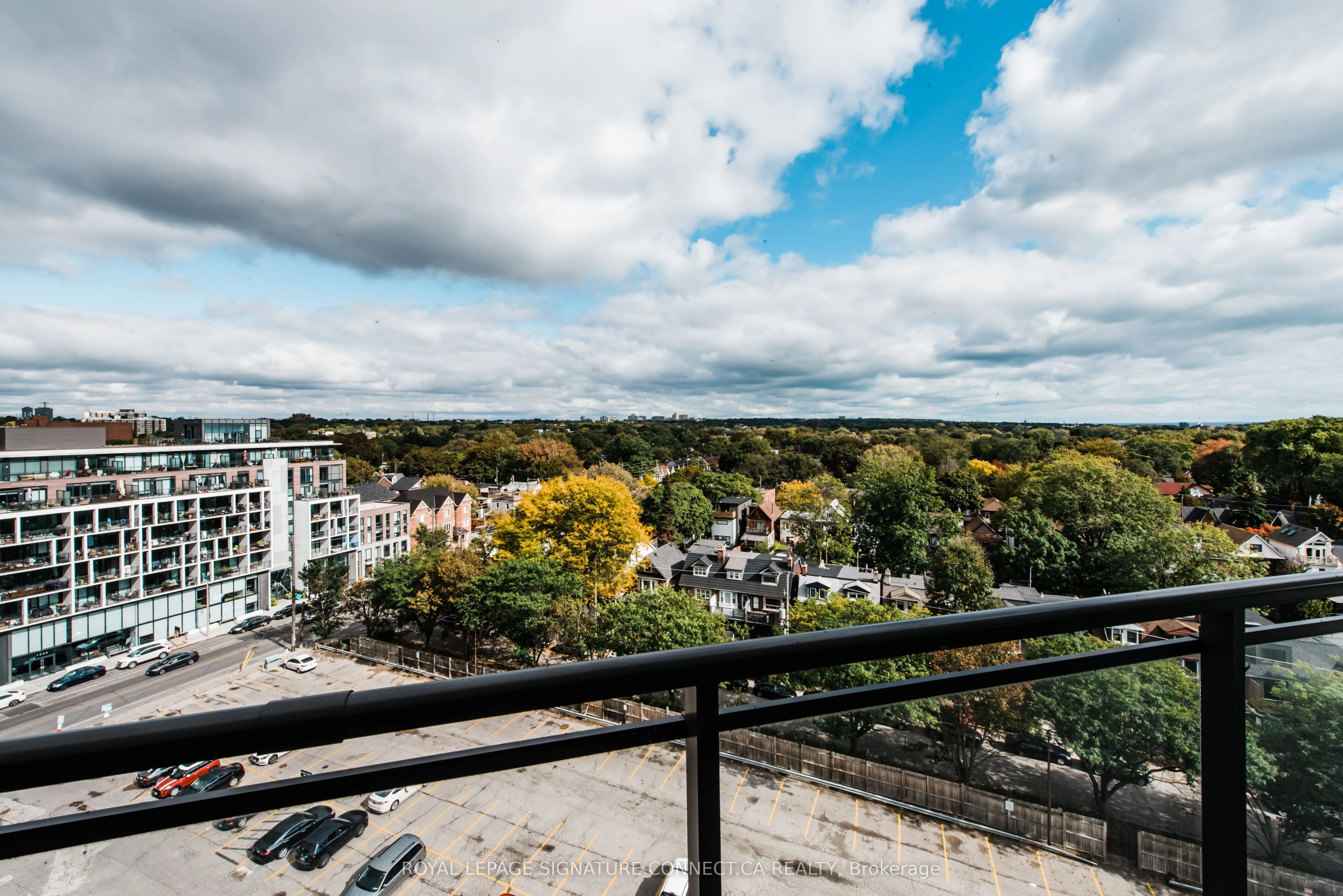 319 Carlaw Avenue, #1010