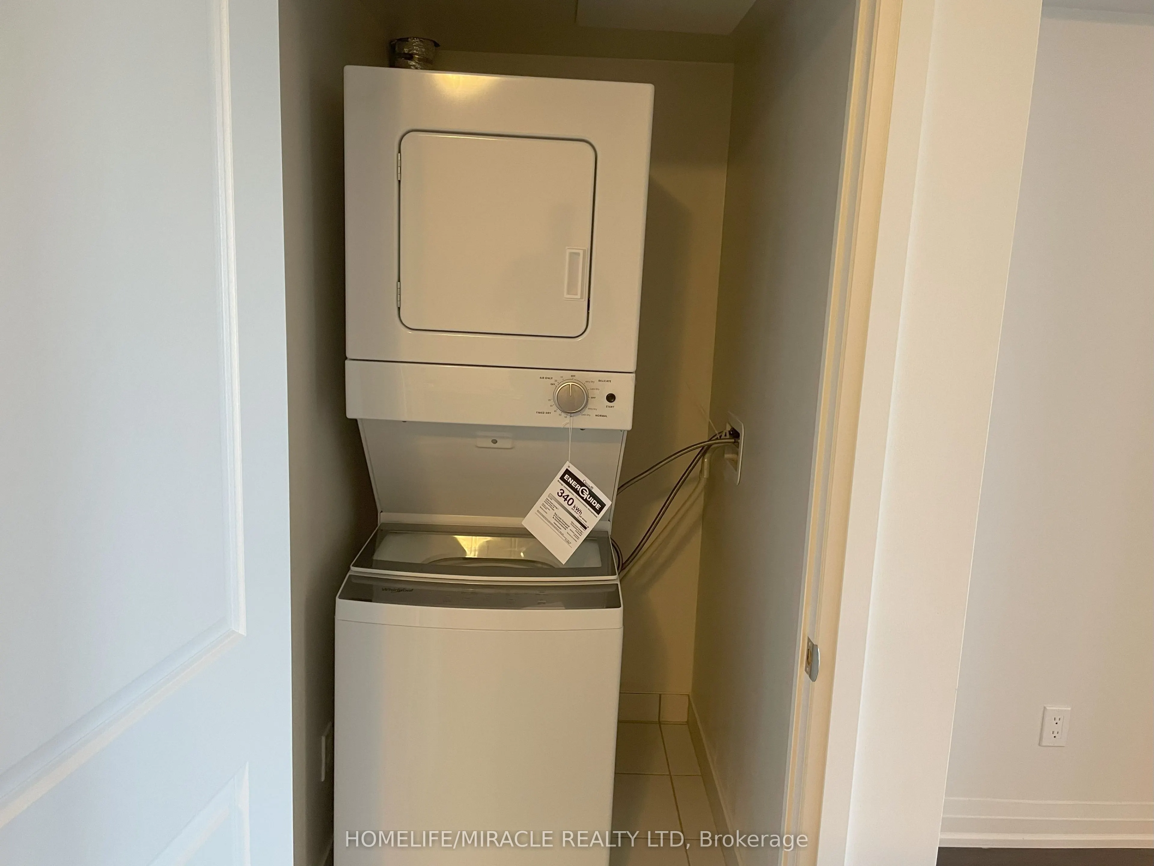 20 Meadowglen Place, #2502