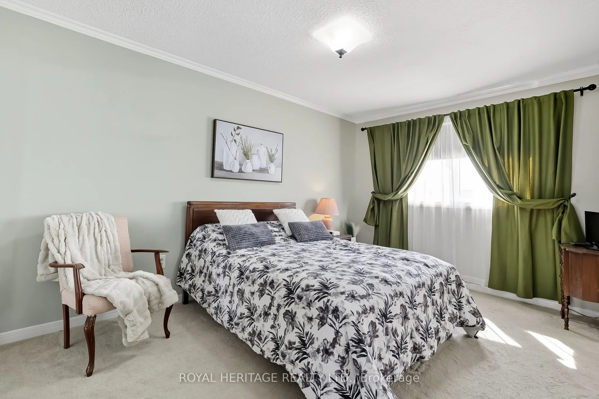 580 Eyer Drive, #6