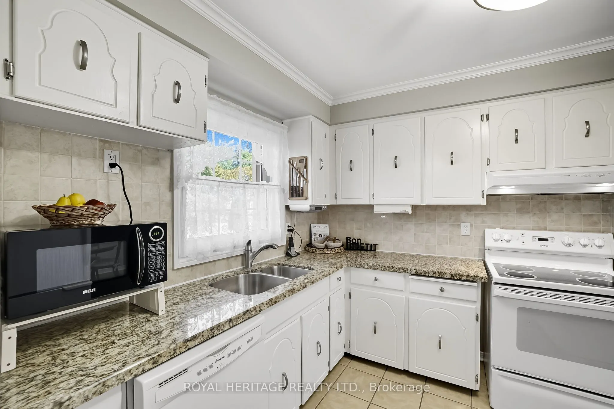 580 Eyer Drive, #6