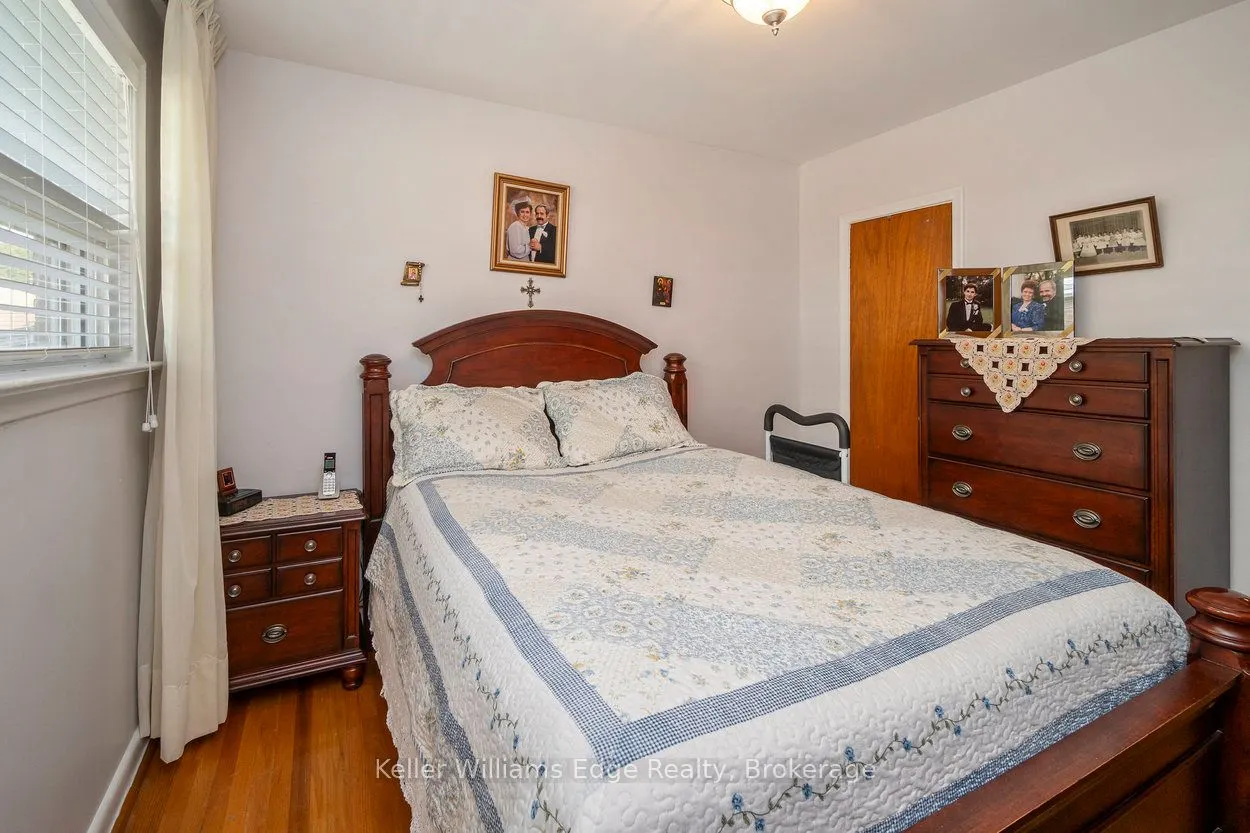 11 Calumet Crescent
