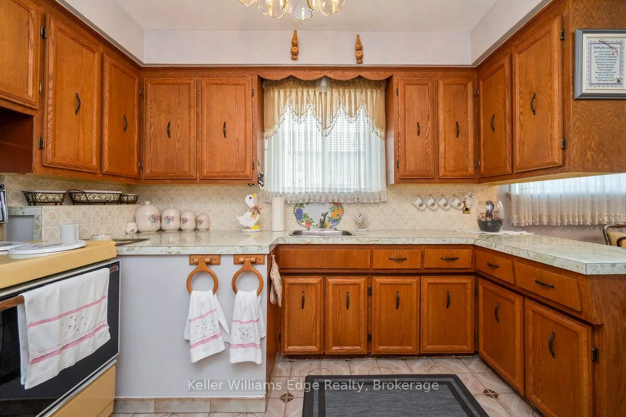 11 Calumet Crescent