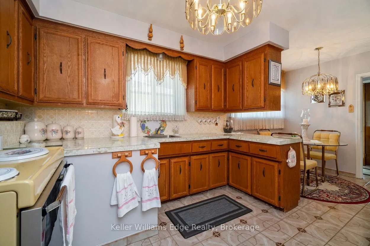 11 Calumet Crescent