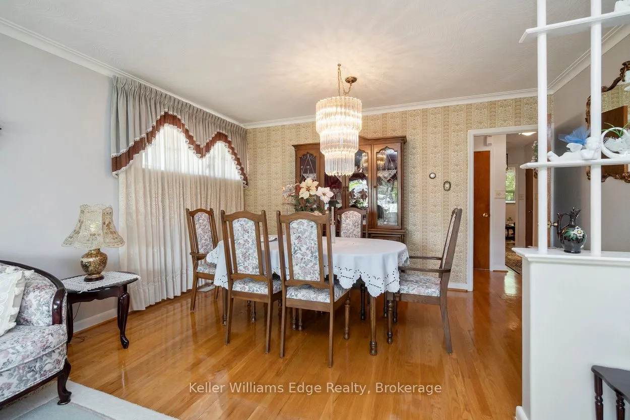 11 Calumet Crescent