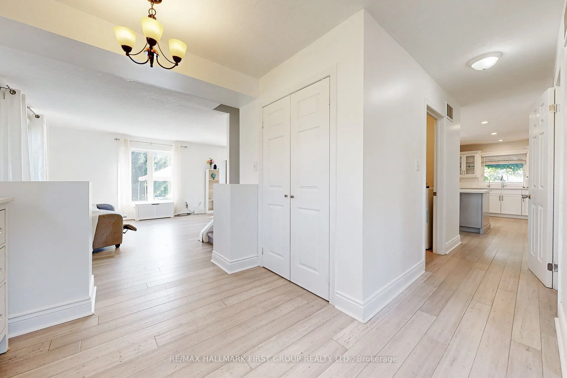 8063 King Street