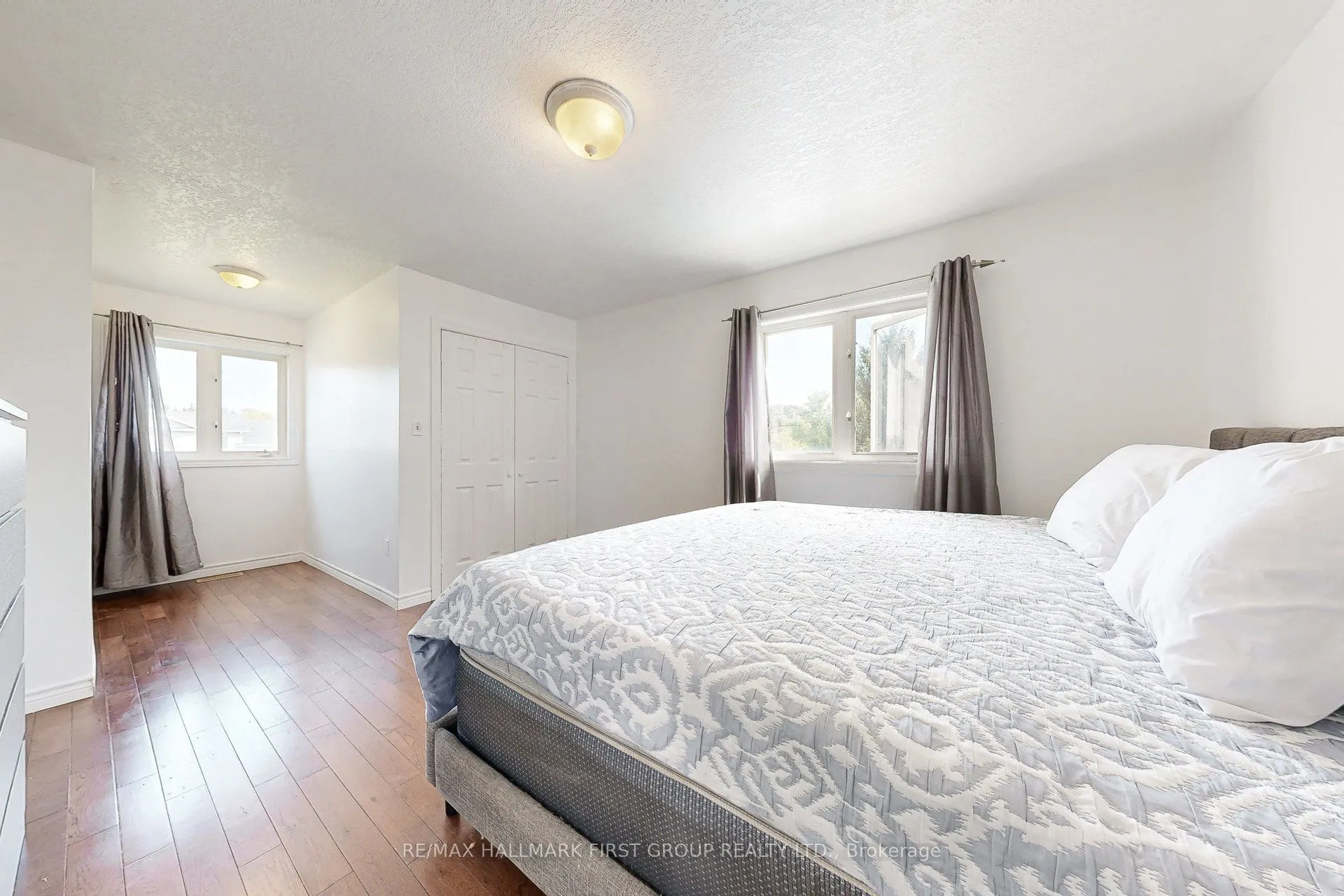 8063 King Street