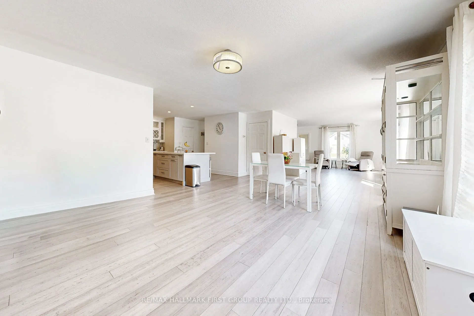8063 King Street