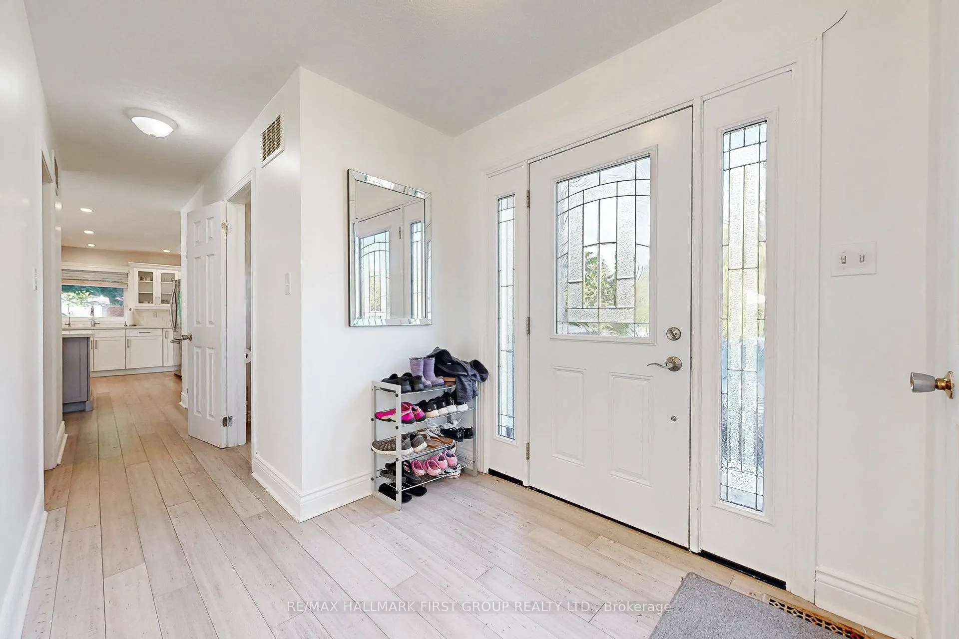 8063 King Street