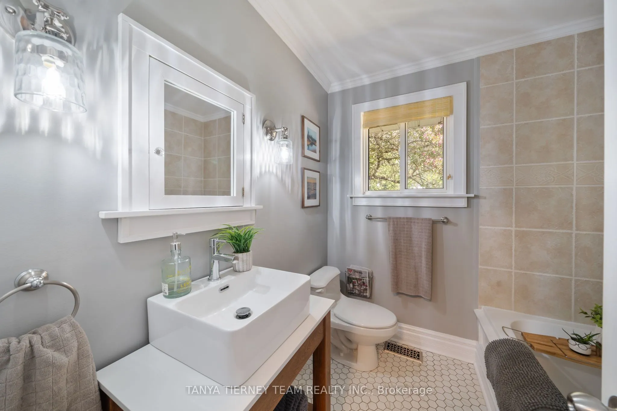 243 Garrard Road