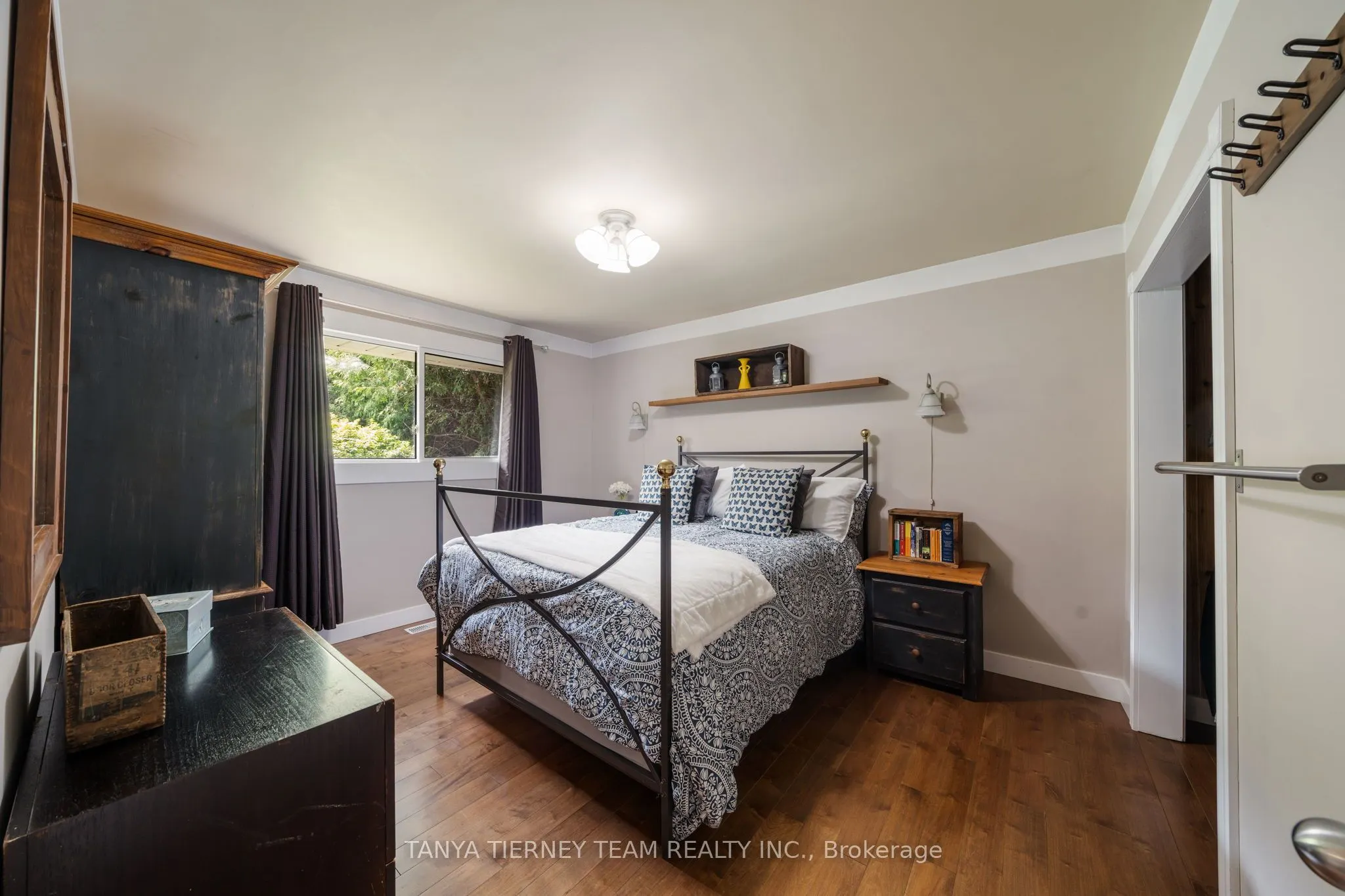 243 Garrard Road