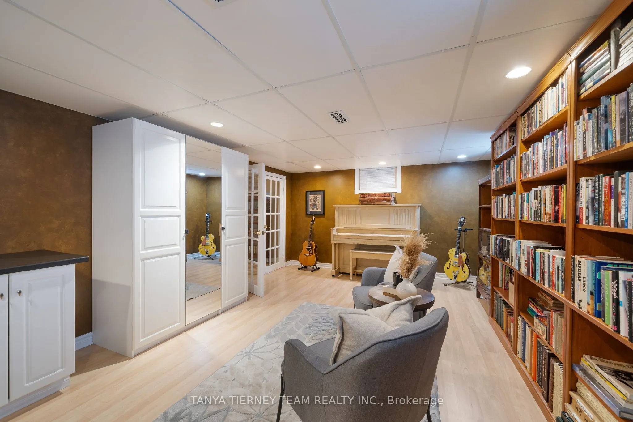 243 Garrard Road