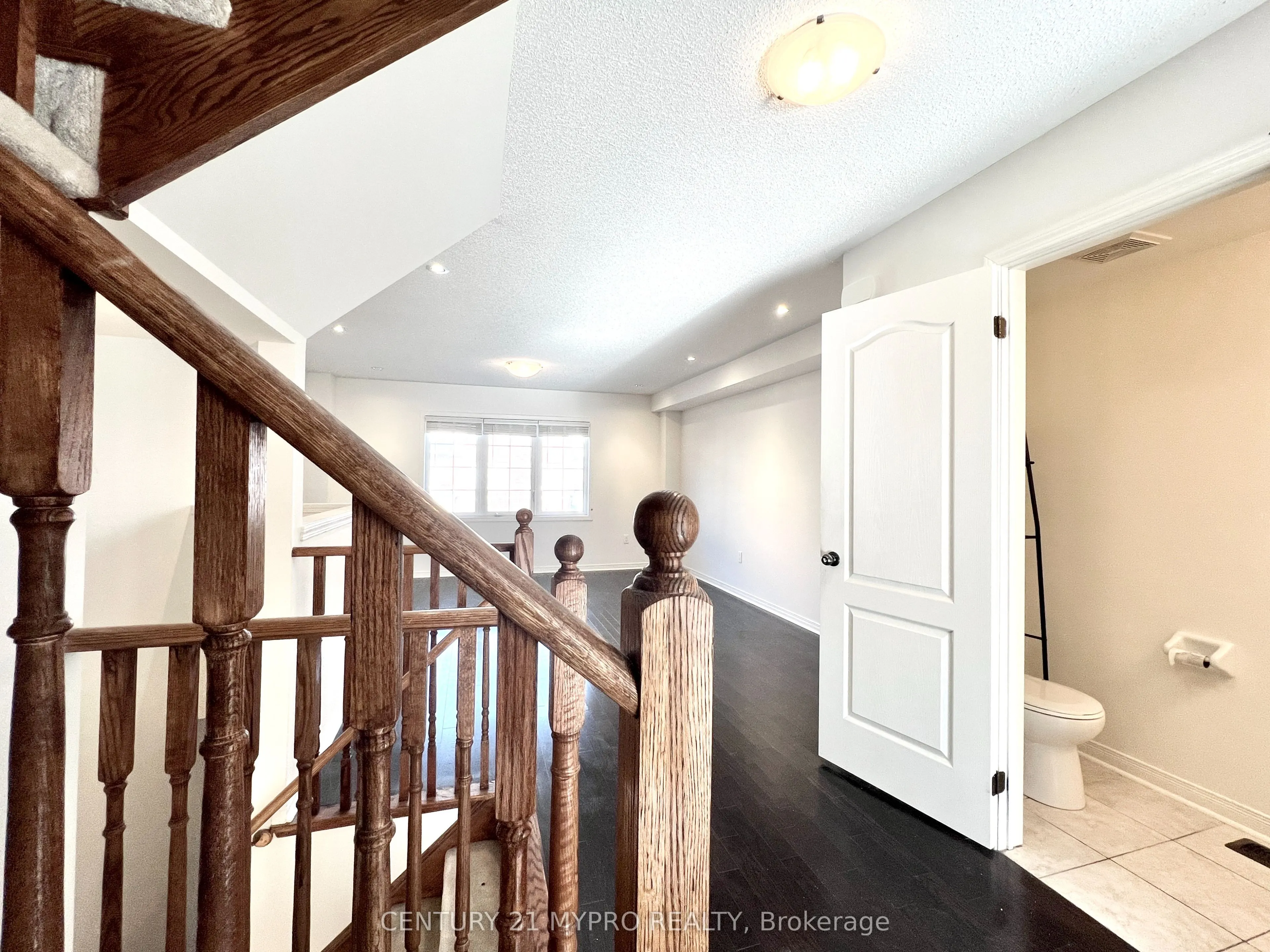 10 Magpie Way