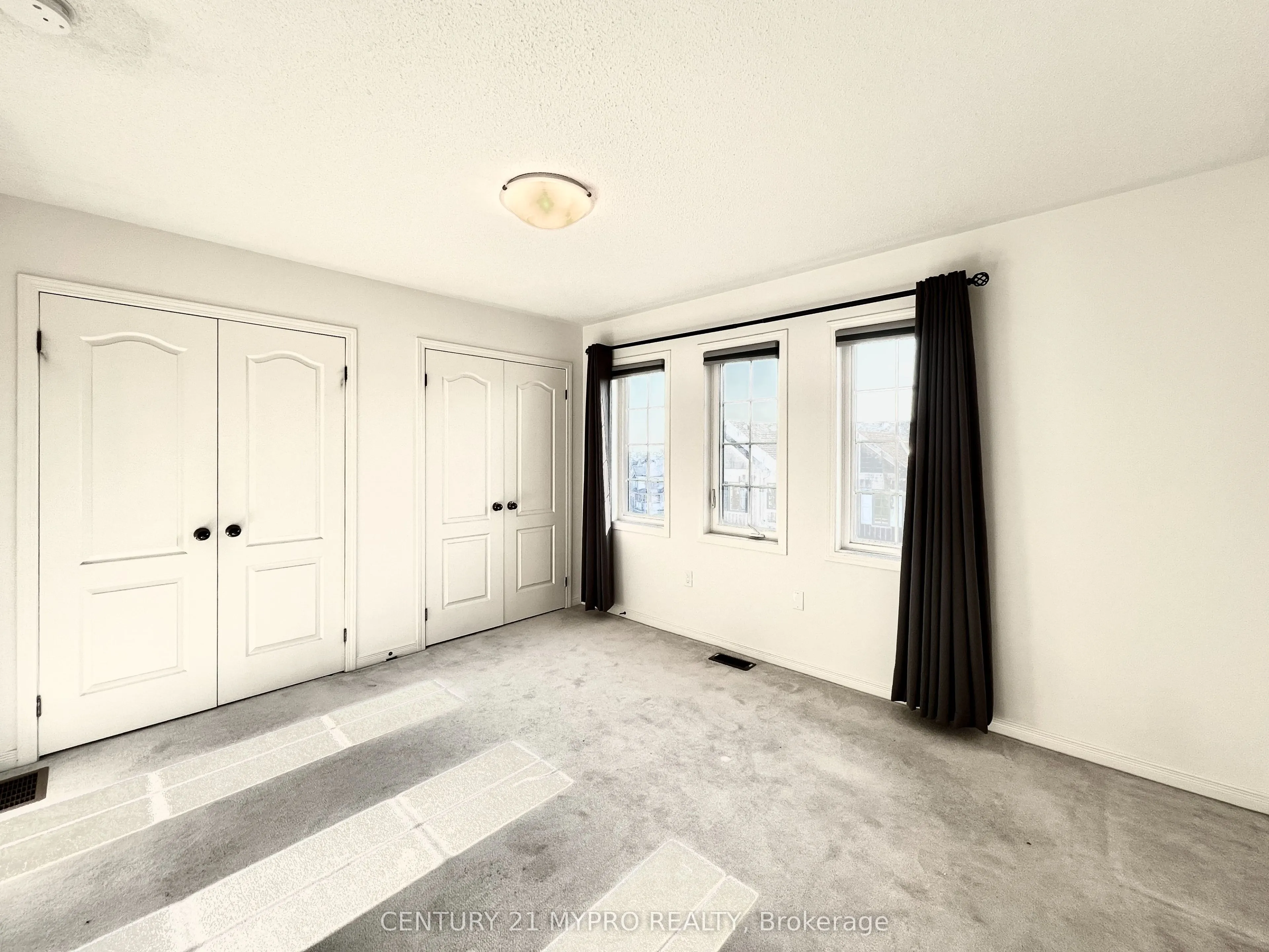 10 Magpie Way