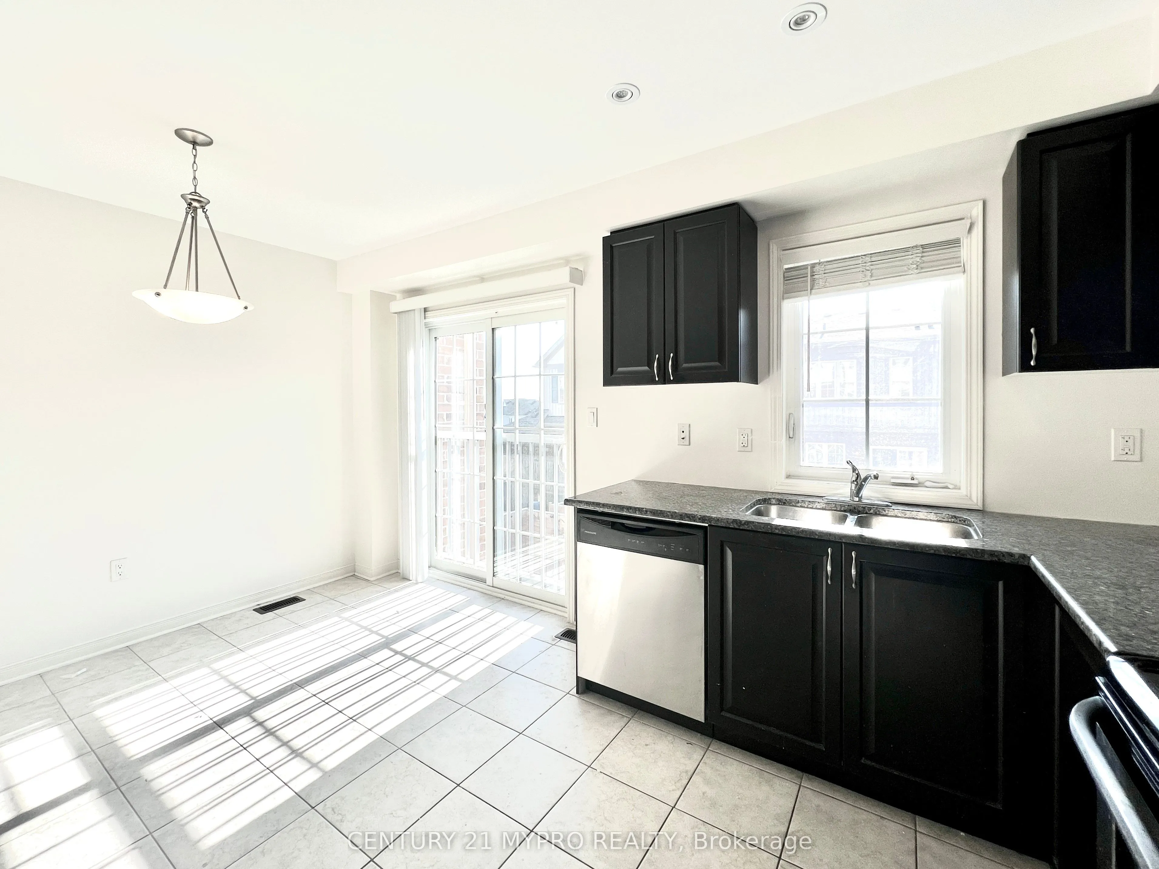 10 Magpie Way